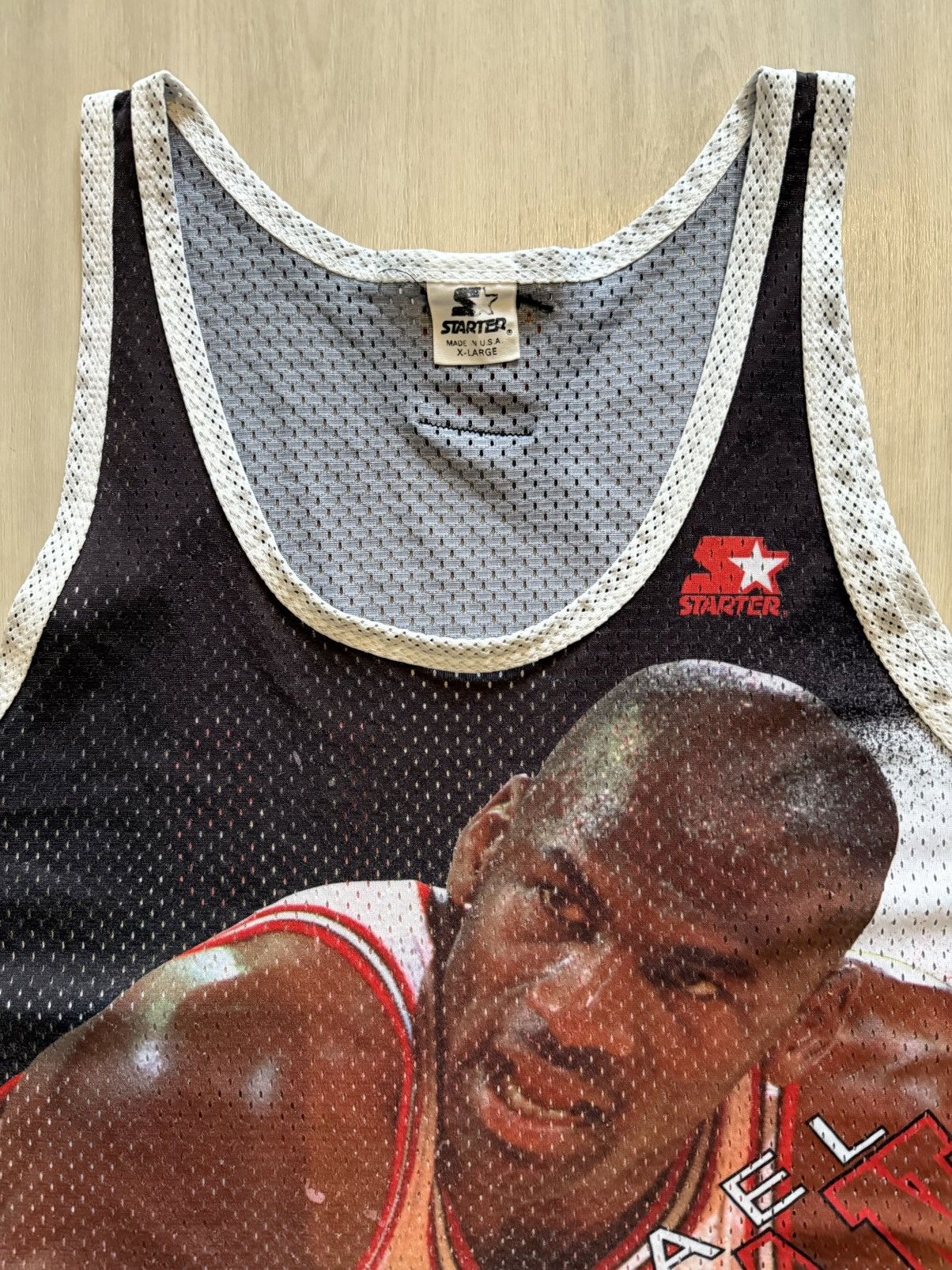 Starter Vintage Hot Starter Chicago Bulls Micheal Jordan AOP Sz L Size US L / EU 52-54 / 3 - 2 Thumbnail