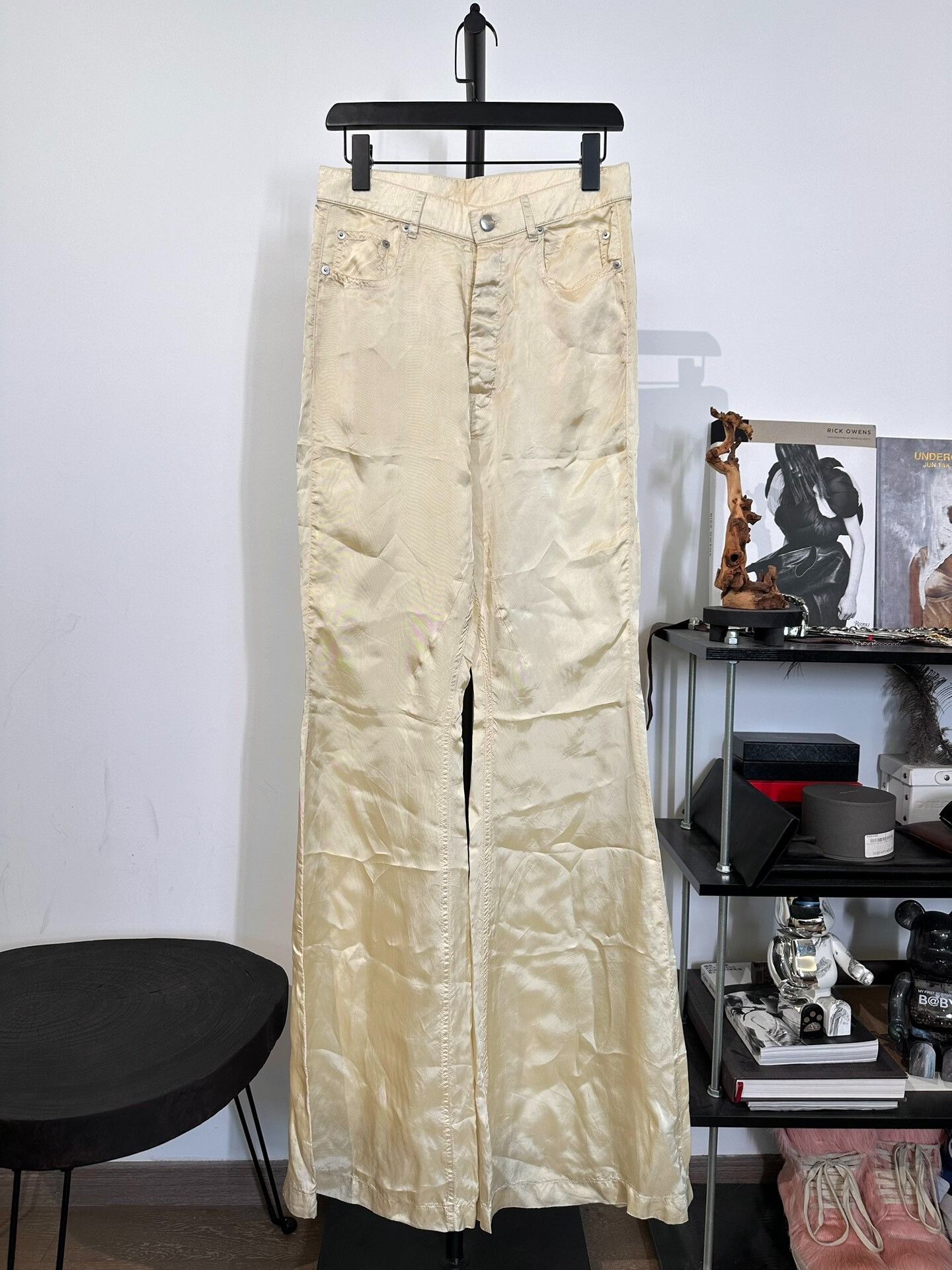 Rick Owens Rick Owens Beige Silk Satin Wide-Leg Pants Size US 29 - 1 Thumbnail