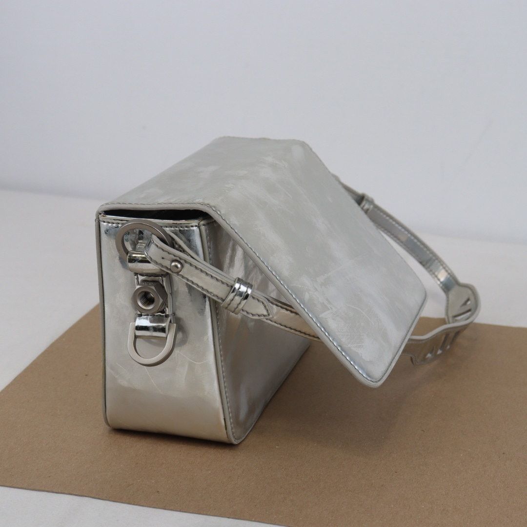 Off-White o1rshd1 Defect / Binder Clip Mirror Leather Shoulder Bag Size ONE SIZE - 6 Thumbnail