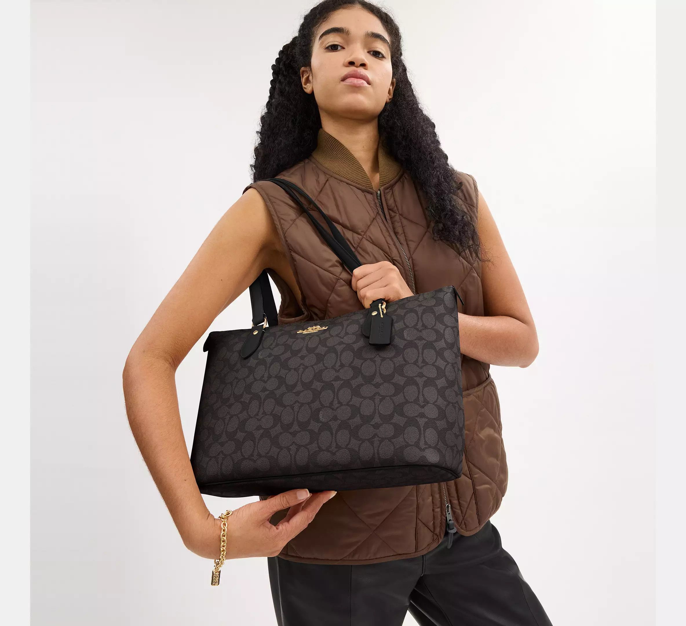 Coach Gallery Tote Bag In Signature Canvas CW381 Size ONE SIZE - 7 Thumbnail
