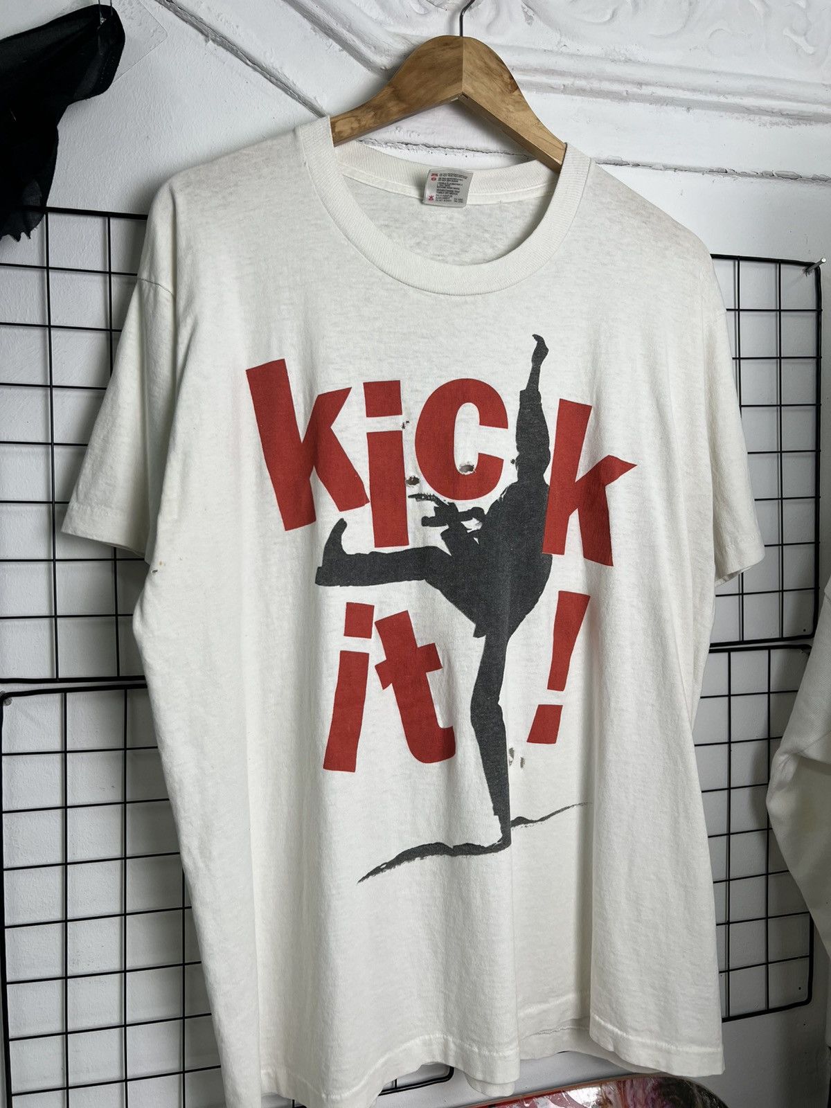 Vintage 90s Bryan Adams Kick It
