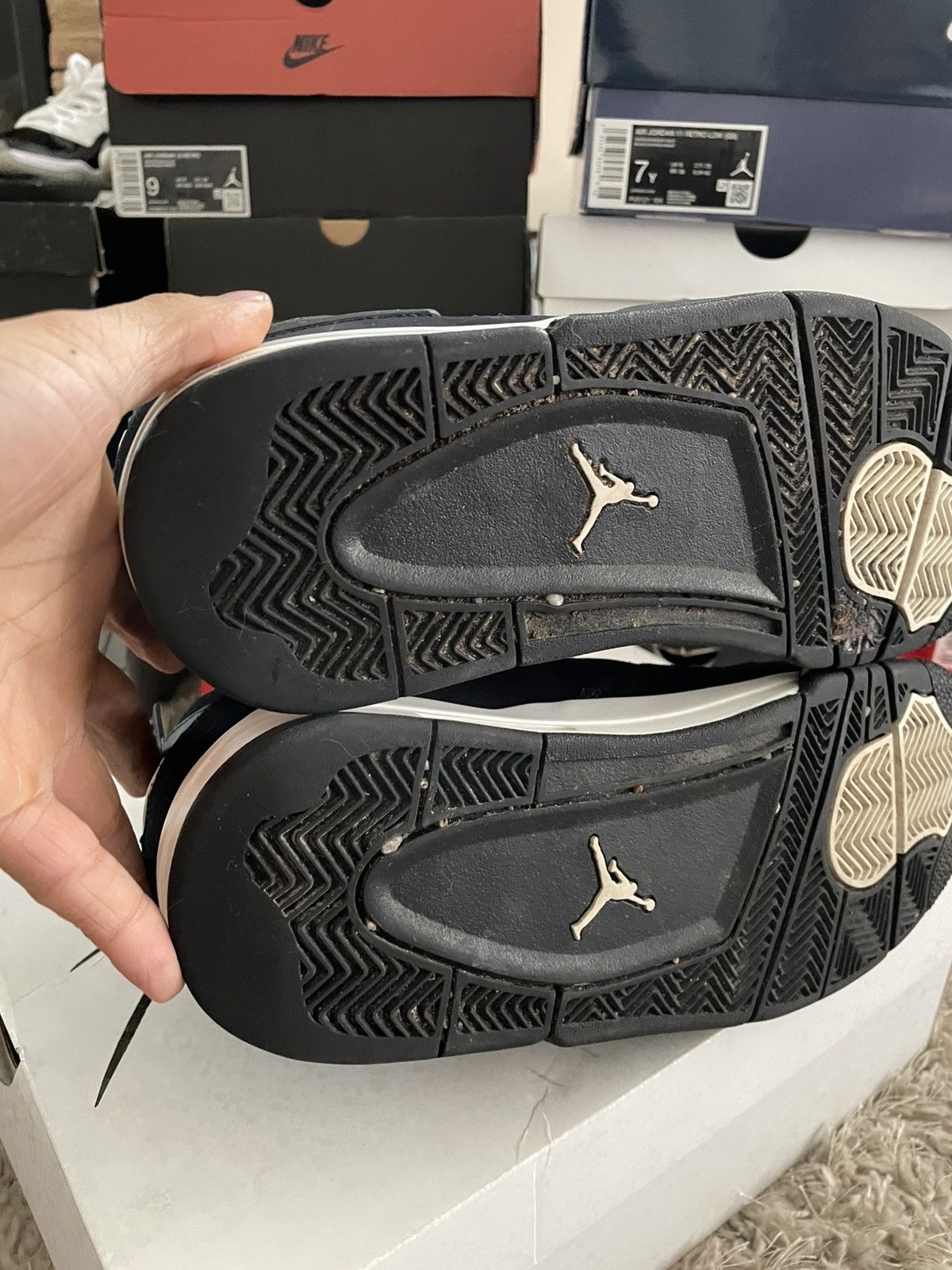 Jordan Brand Jordan 4 White Thunder Size US 9.5 / EU 42-43 - 10 Thumbnail