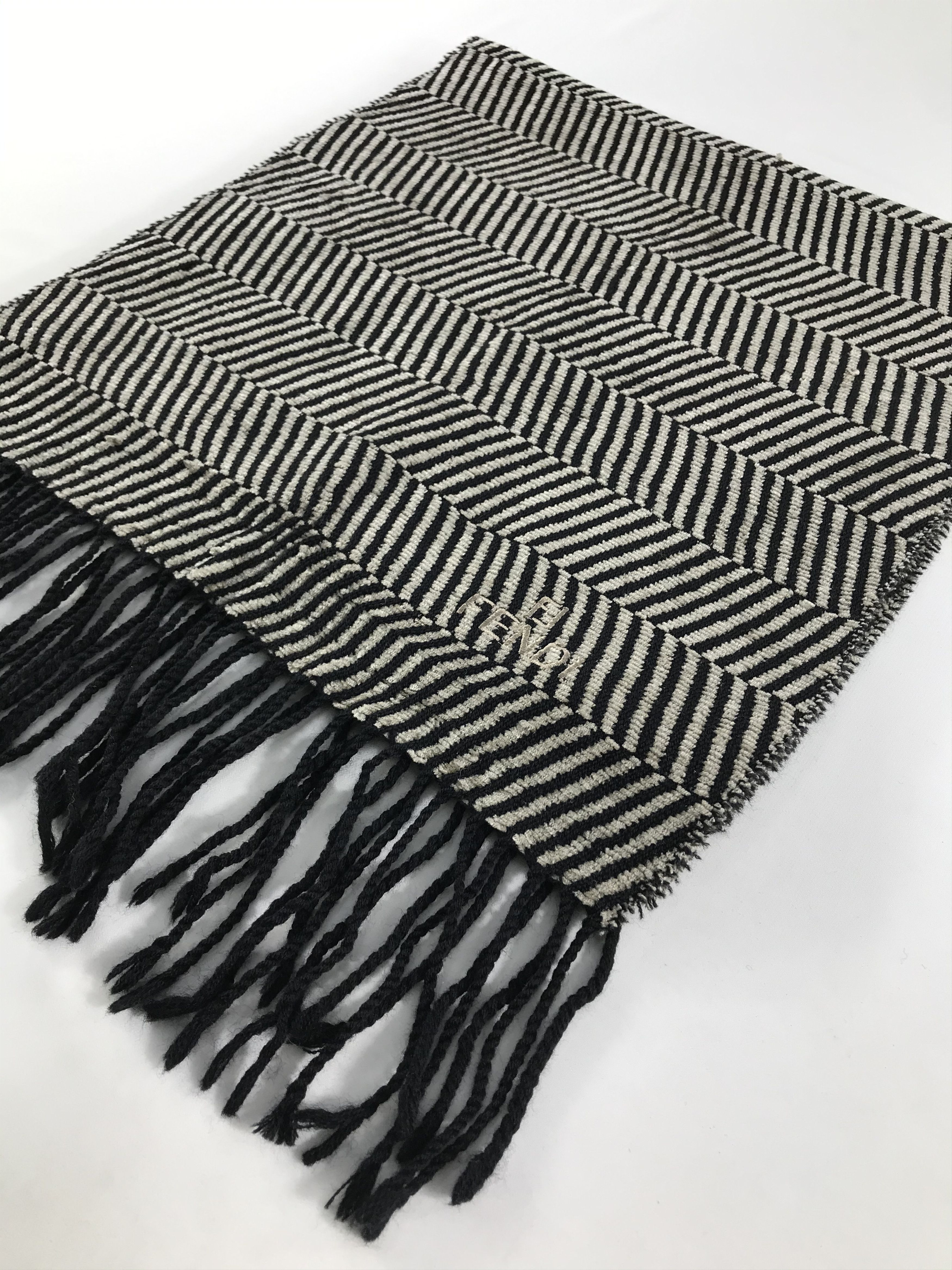 Fendi Vintage Fendi Scarf/Muffler/Neckwear MF949 Size ONE SIZE - 3 Thumbnail