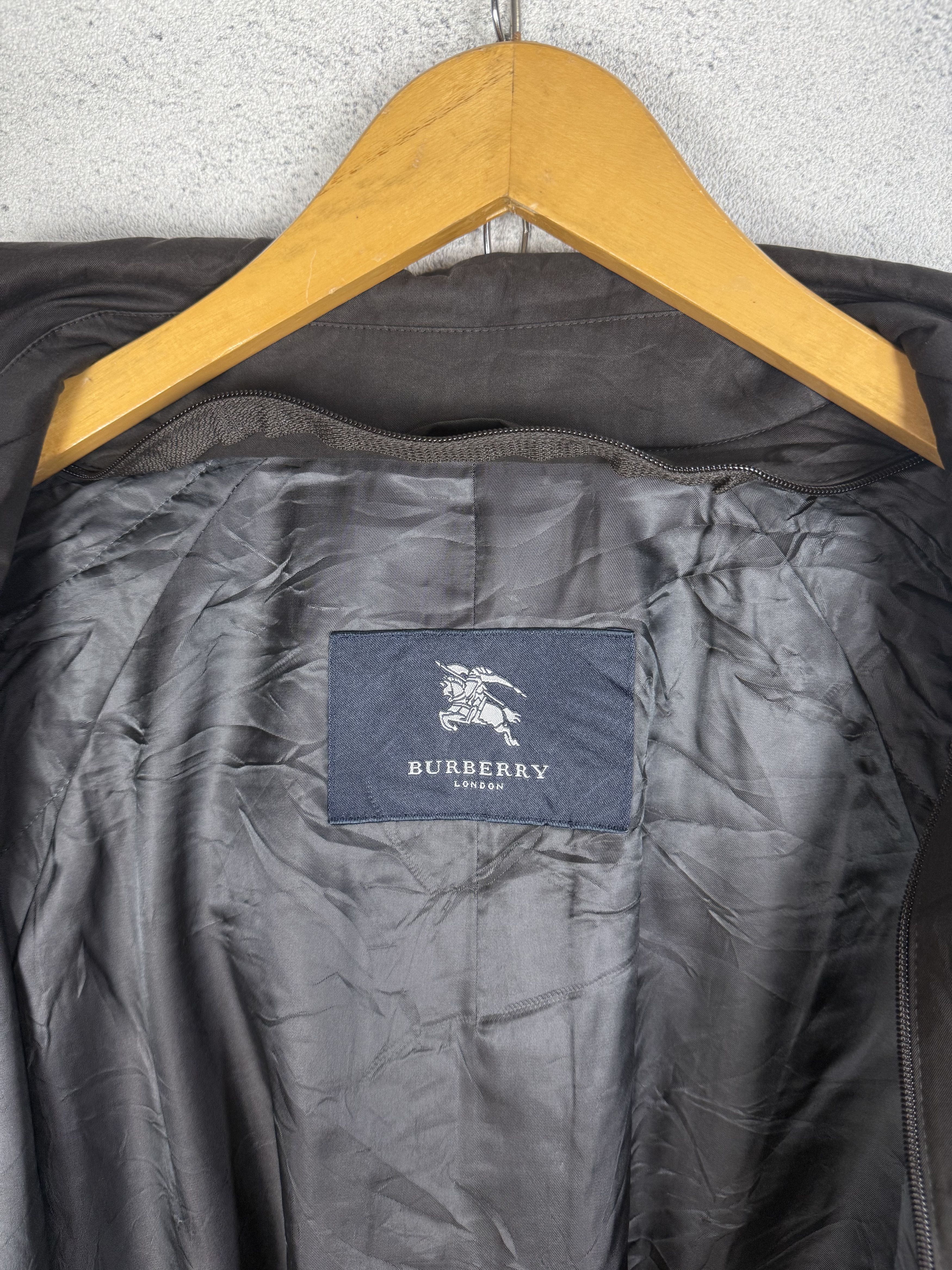 Burberry Vintage Burberry Coat Jacket Size US L / EU 52-54 / 3 - 7 Thumbnail