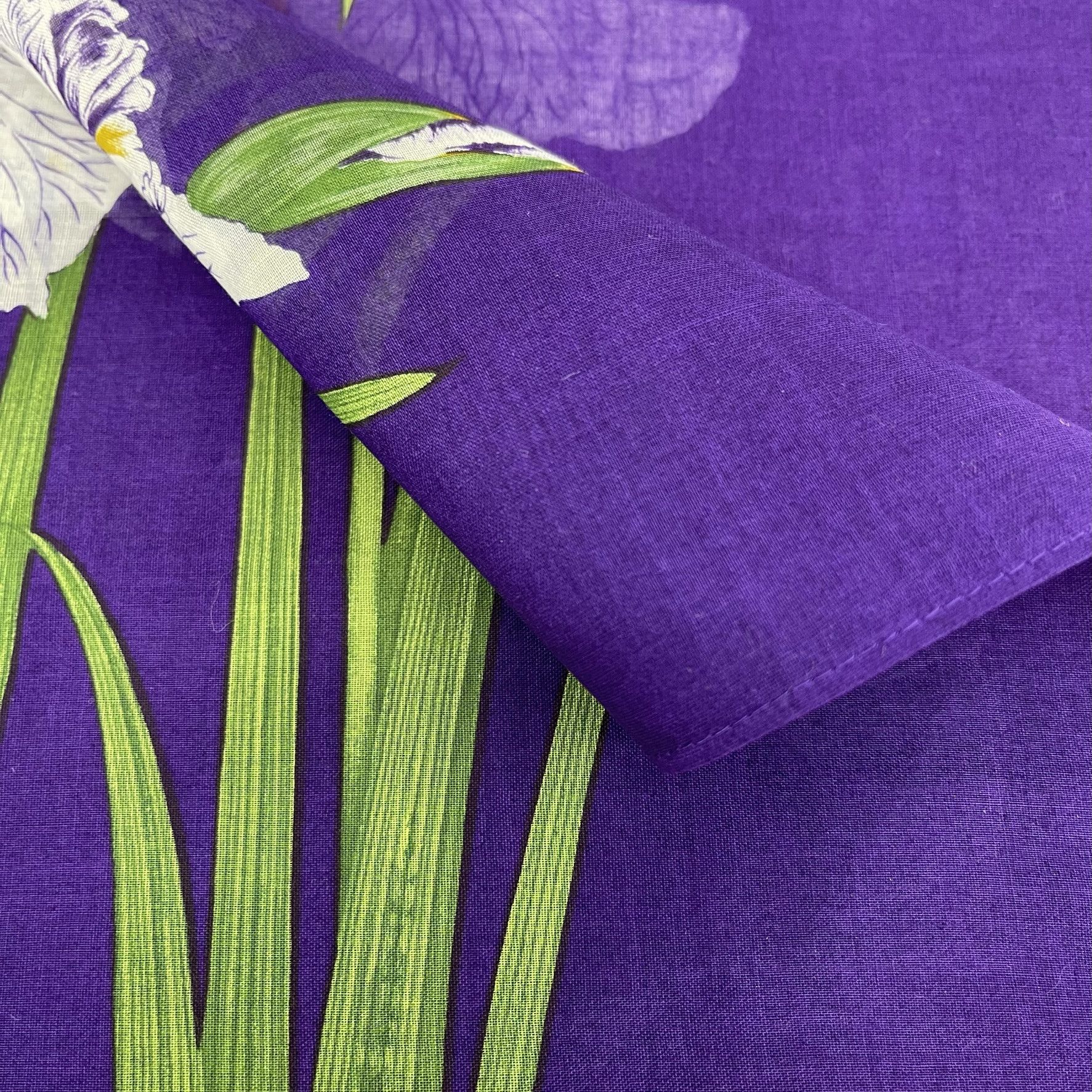 Japanese Brand Irises Edo Strain "Mizutamaboshi" Handkerchief - 5057 Size ONE SIZE - 5 Thumbnail