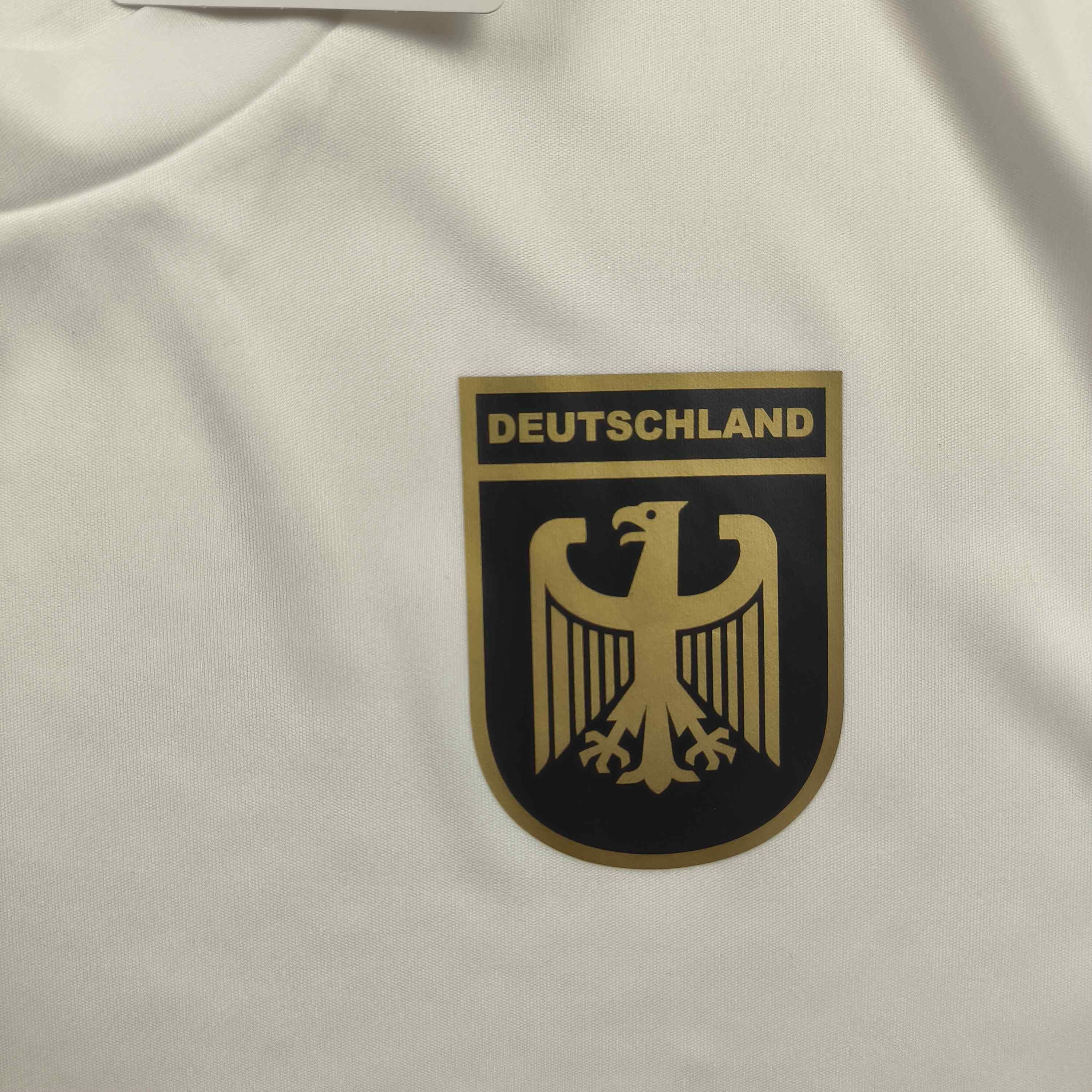 Puma NEW Puma x Check24 Germany Euro 2024 football jersey Size US XL / EU 56 / 4 - 4 Thumbnail