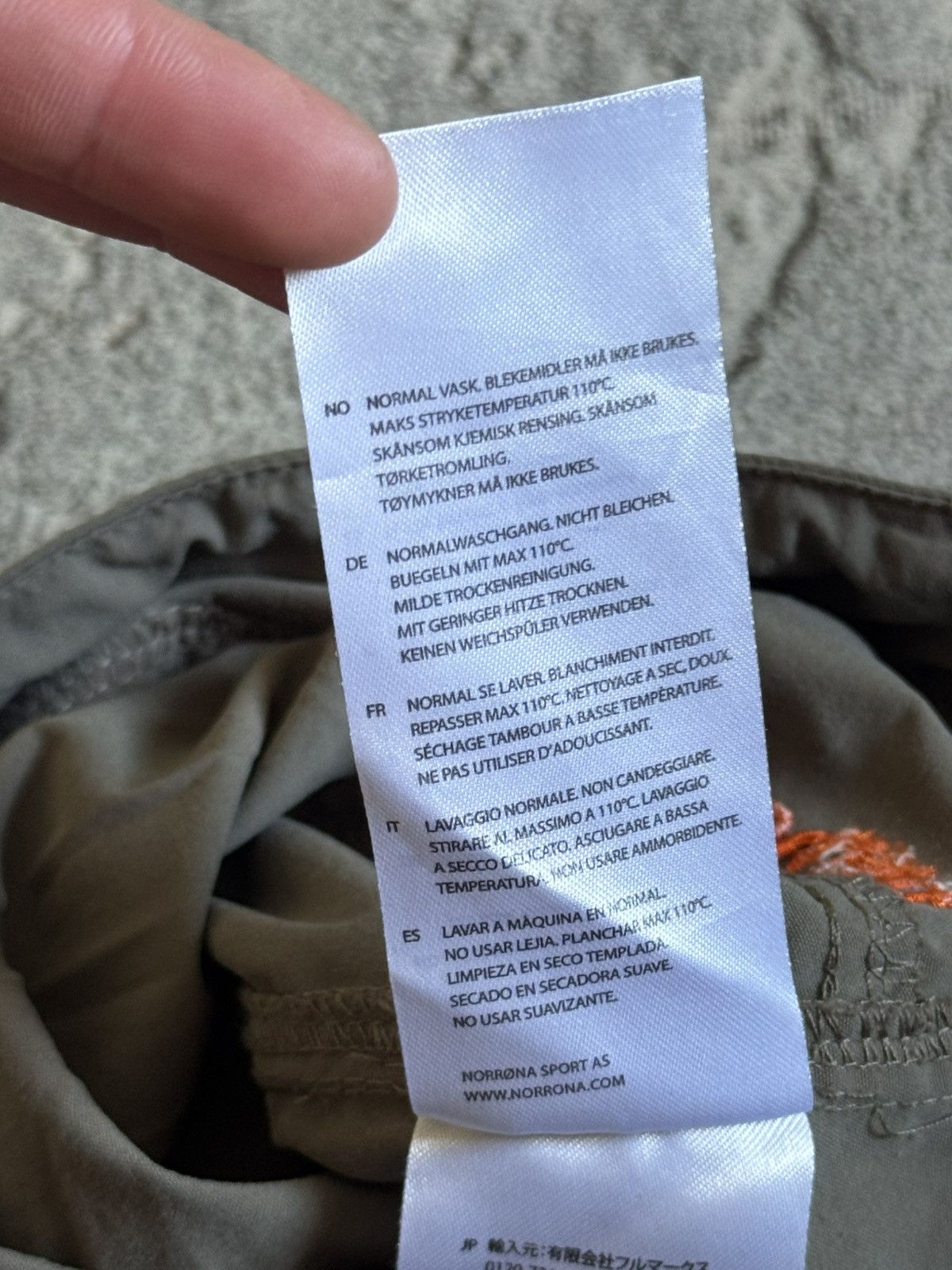 Norrona Norrona L wmns gorpcore cargo shorts 🩳 Size 27" / US 4 / IT 40 - 16 Thumbnail