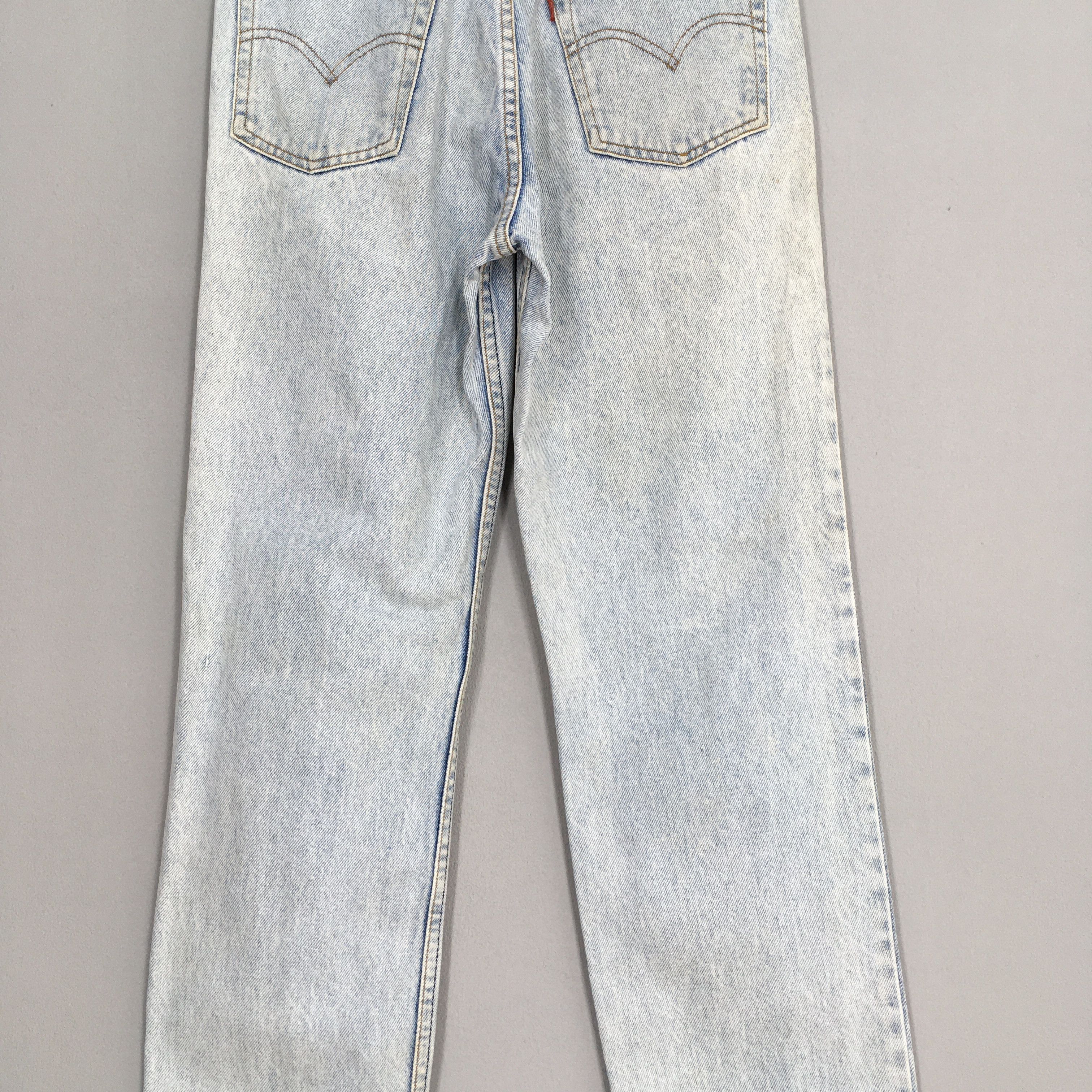 Levi's Size 29x32 Vintage Levi's 505 Pale Blue Slim Fit Jeans S178 Size US 29 - 11 Thumbnail