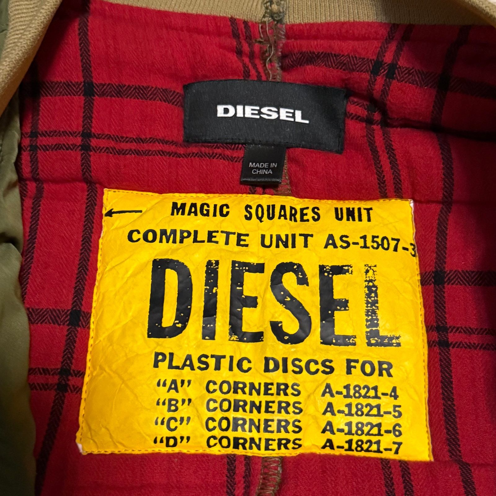 Diesel Diesel W-Koslov Bomber Jacket Size Large Military Style 2019 Size US L / EU 52-54 / 3 - 8 Thumbnail