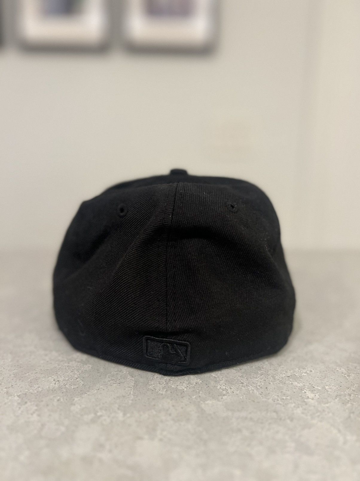 New York Yankees × Vintage Vintage New York Yankees Y2K Tonal Fitted Hat New Era 7 1/8 Size ONE SIZE - 3 Thumbnail