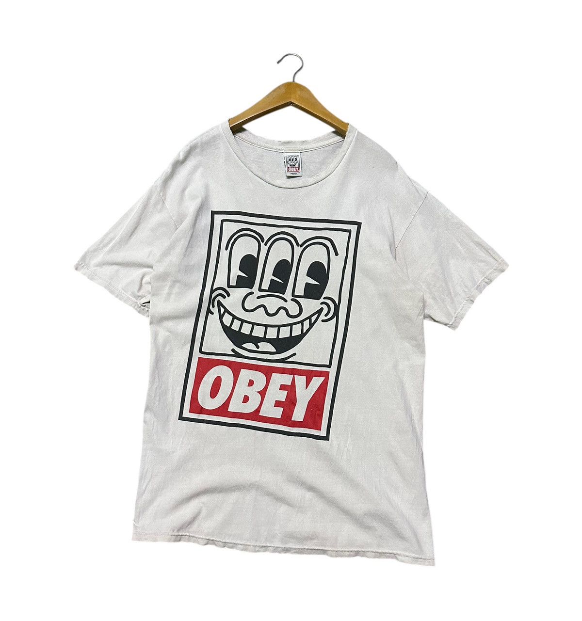 Obey Obey x keith haring overprinted tshirt Size US M / EU 48-50 / 2 - 2 Thumbnail