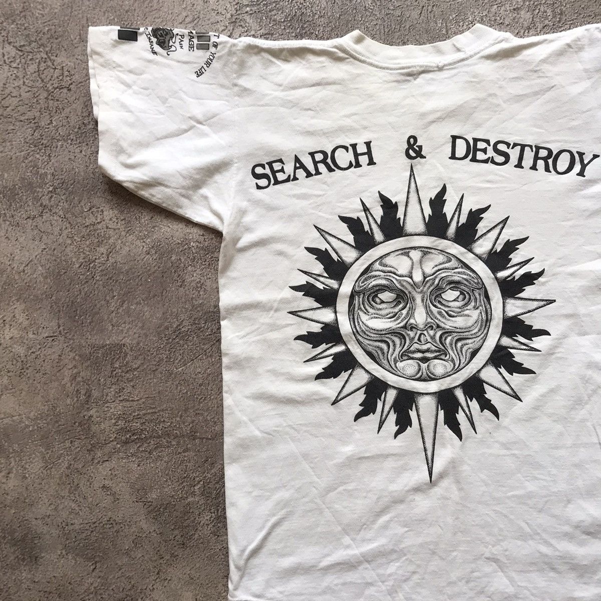 Vintage Vintage 90s Search Destroy Sun Faded Graphic Tee Punk Boxy L Size US L / EU 52-54 / 3 - 3 Thumbnail
