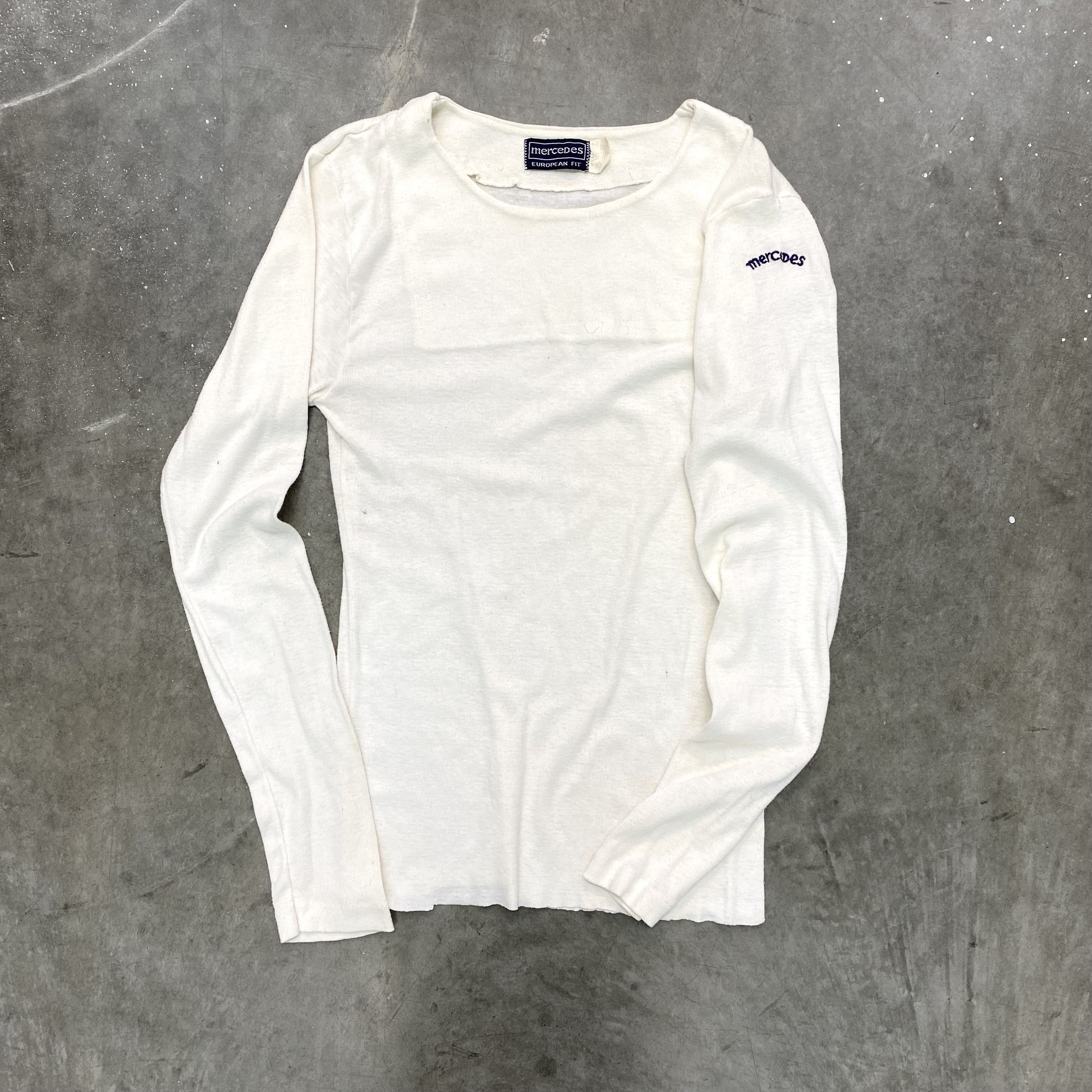Designer VTG 70s Mercedes Long Sleeve European Fit Slim T Shirt Size US S / EU 44-46 / 1 - 1 Thumbnail