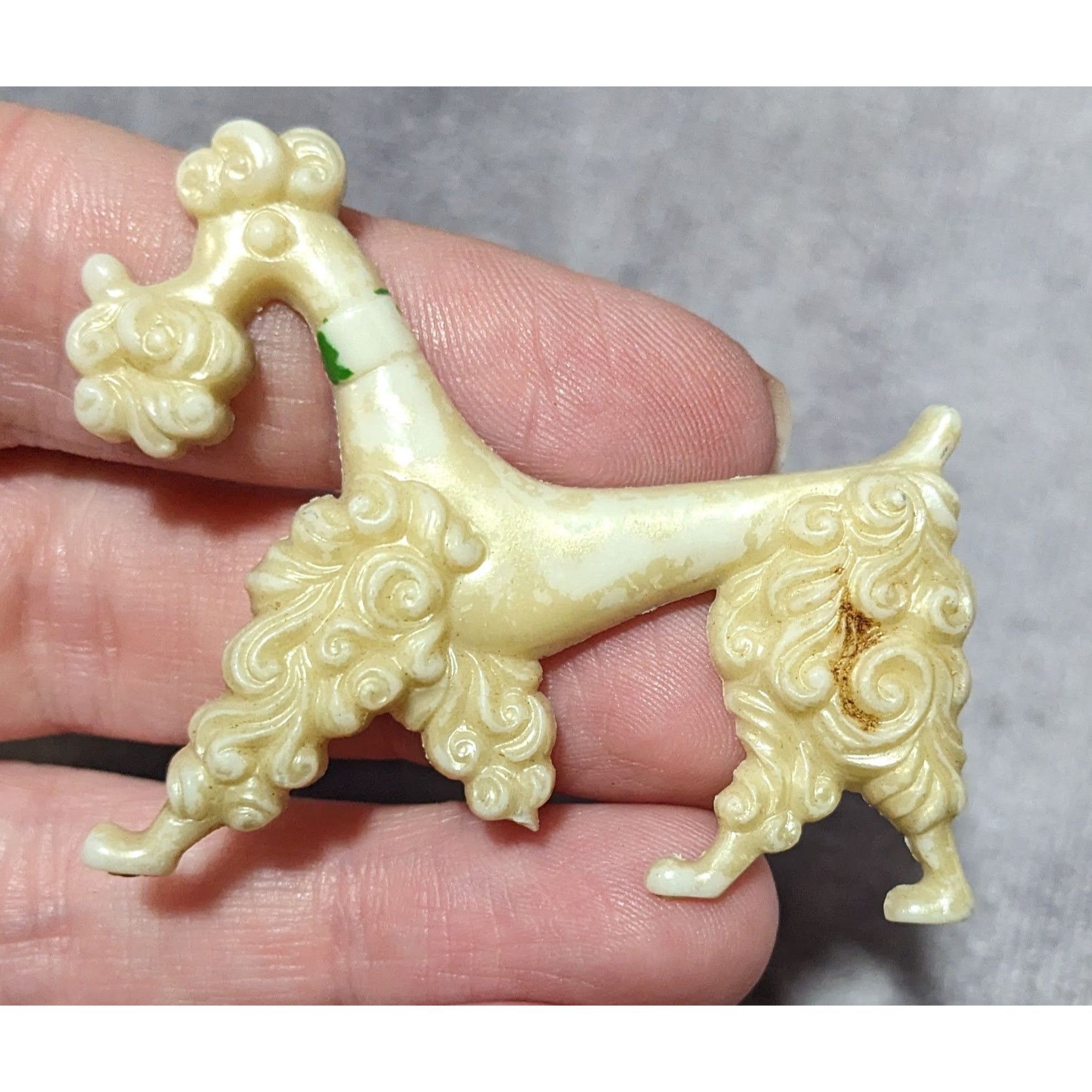 Other Vintage 50s White Shimmer Poodle Brooch Size ONE SIZE - 7 Thumbnail