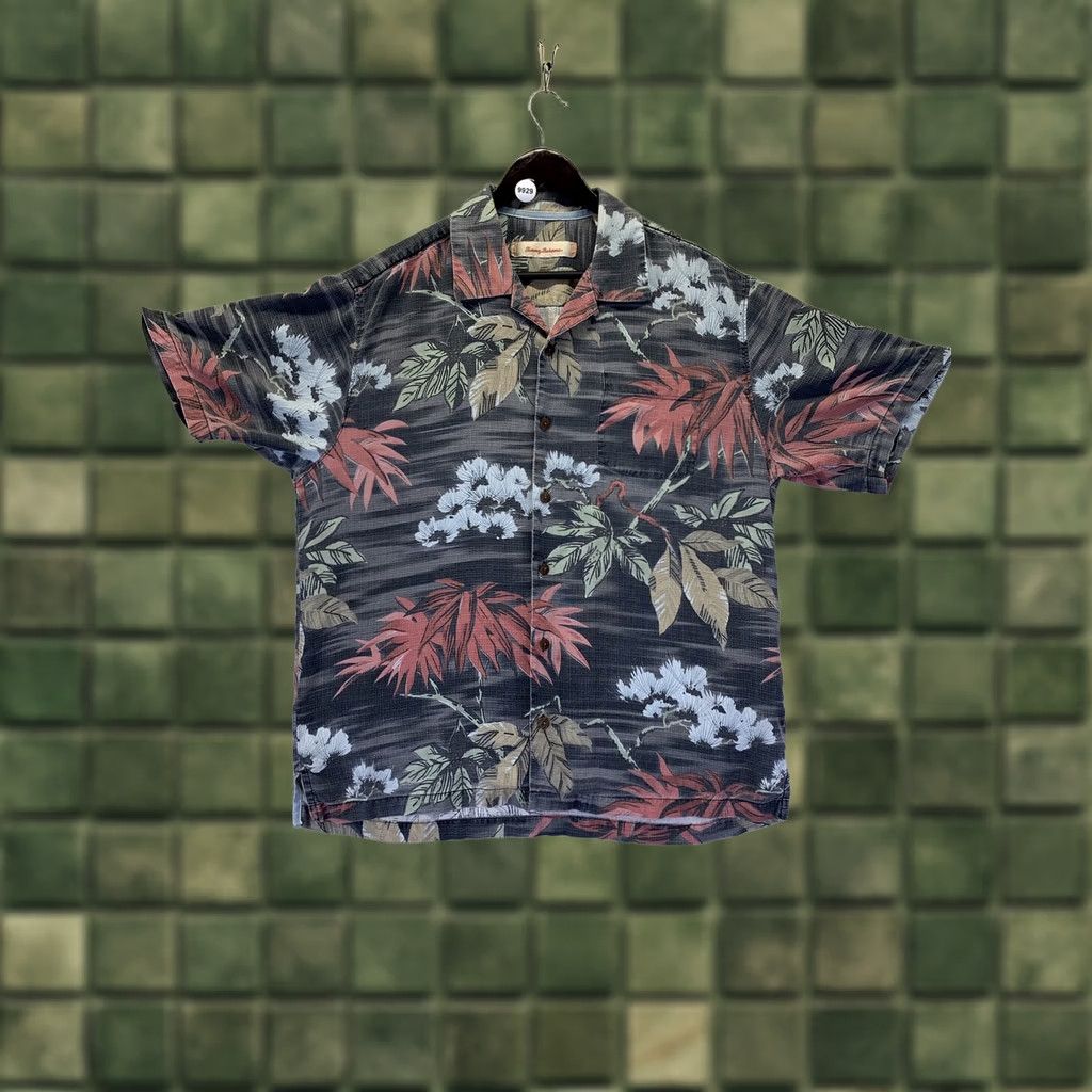 Tommy Bahama Tommy Bahama Shirt Mens Silk Short Sleeve Button Front Tropical Multicolor Large-9929 Size US L / EU 52-54 / 3 - 1 Thumbnail