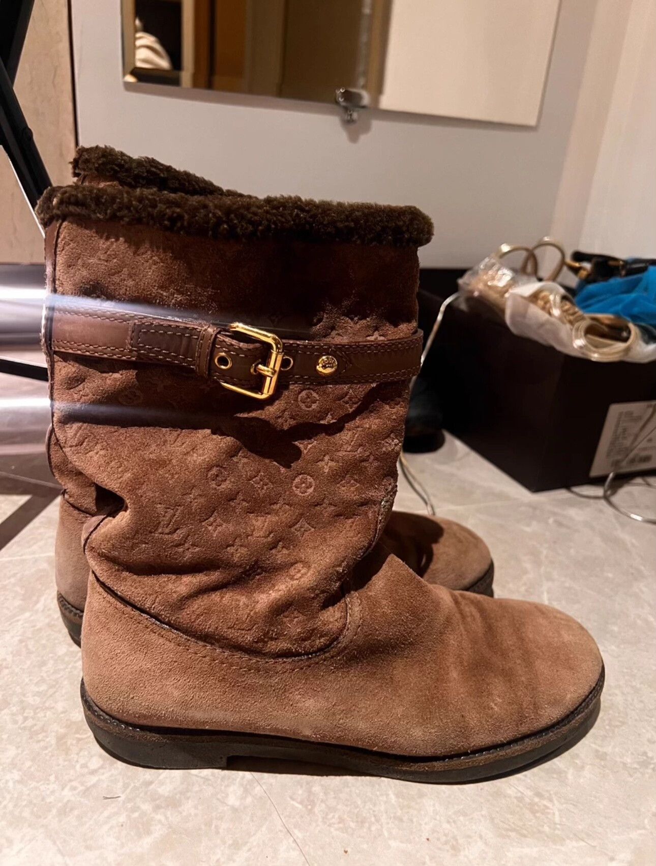 Louis Vuitton Louis Vuitton Wool Boots 39 Women Size US 8.5 / IT 38.5 - 1 Thumbnail