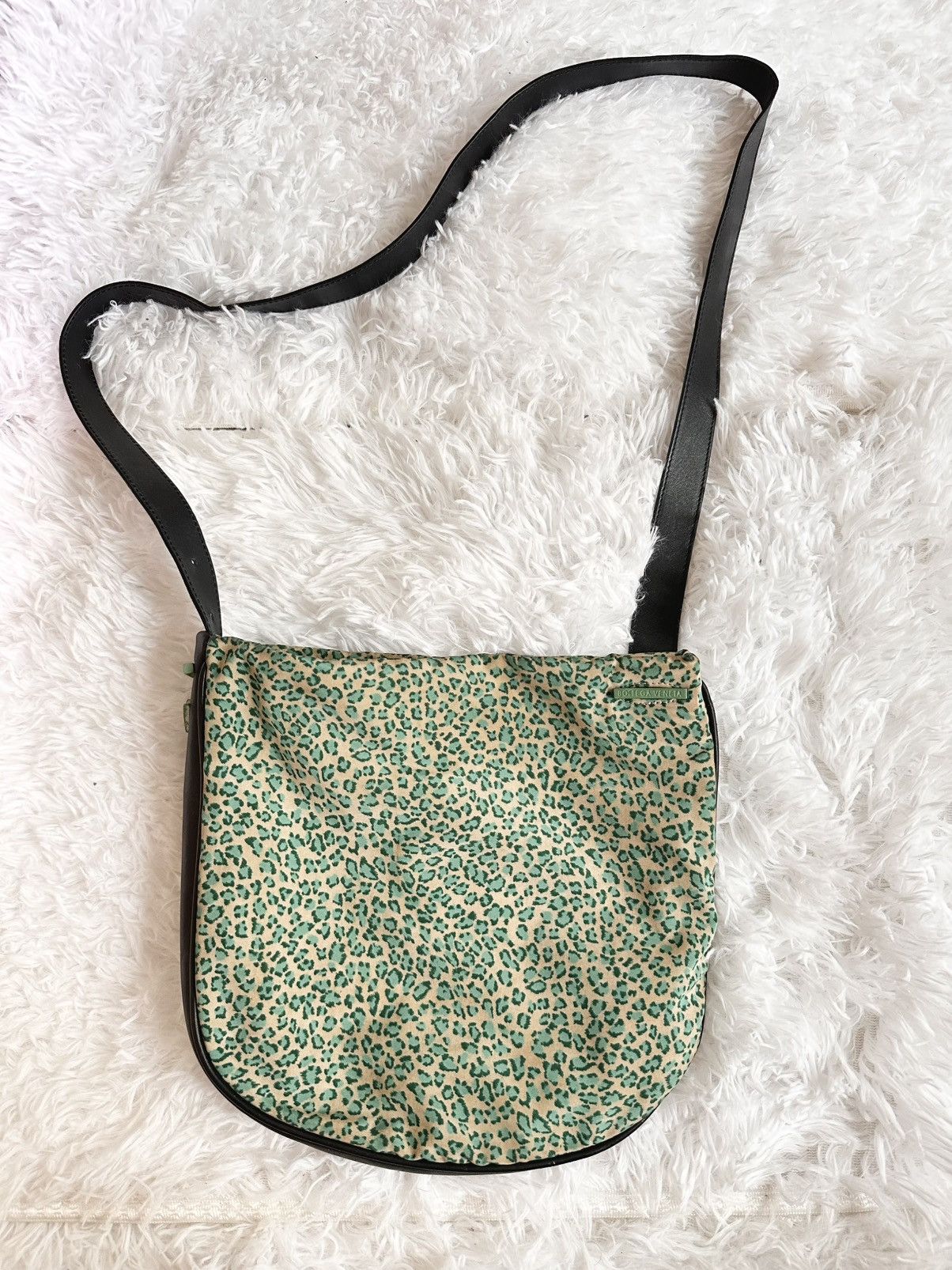 Bottega Veneta Vintage Bottega Veneta Leopard Nylon Shoulder Bag Size ONE SIZE - 1 Thumbnail