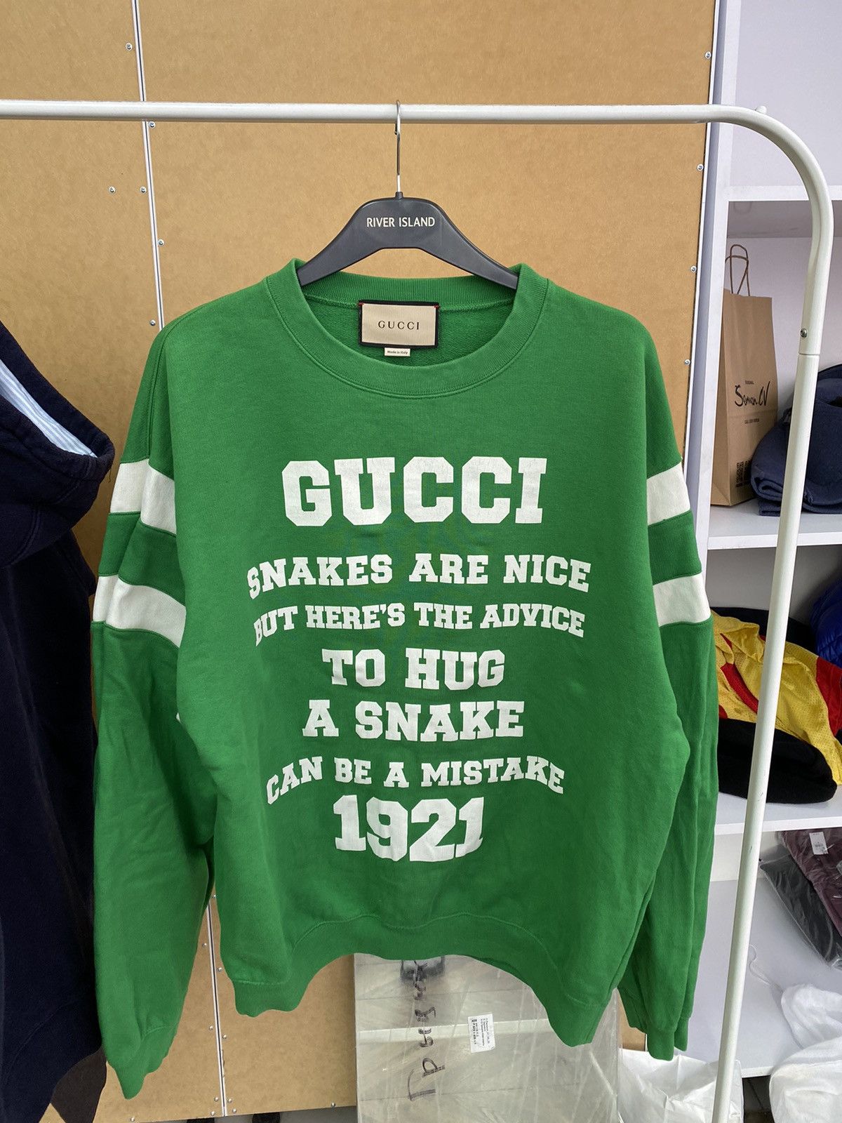 Gucci Gucci To Hug A snake sweatshirt Size US M / EU 48-50 / 2 - 4 Thumbnail
