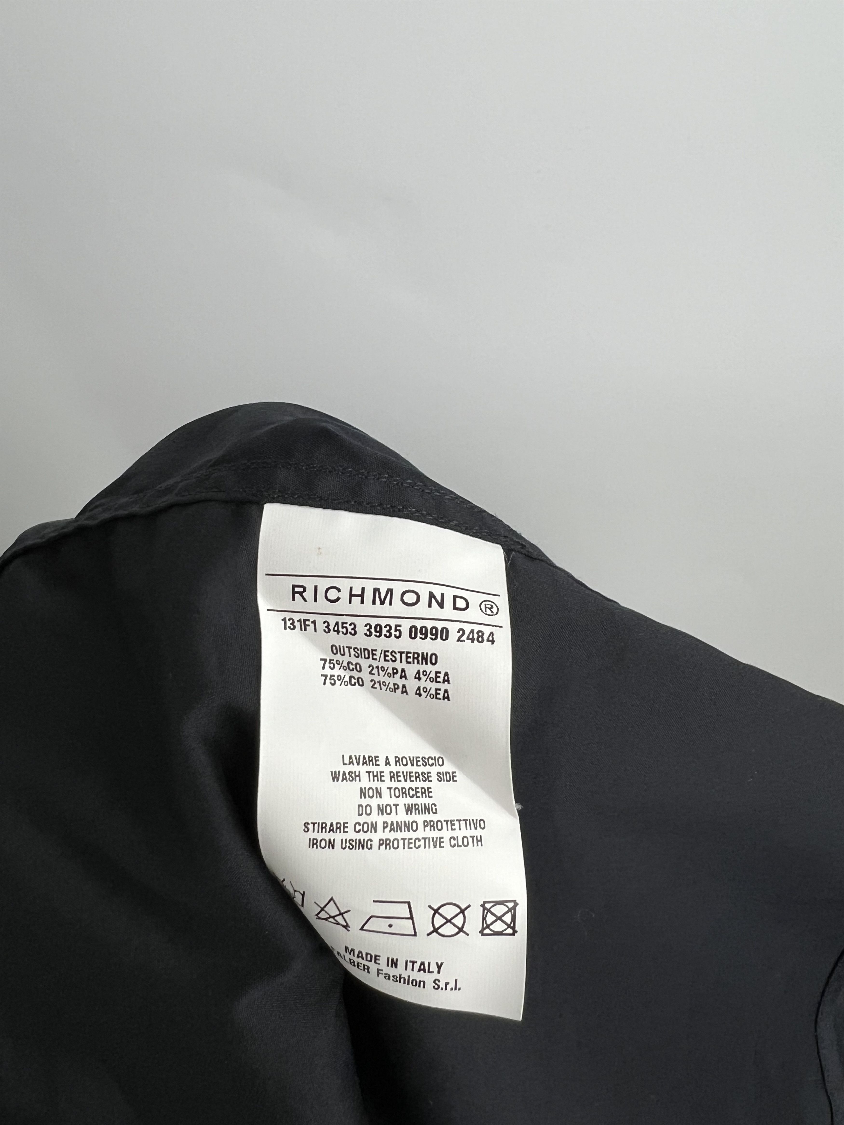 John Richmond John Richmond Men's Black Embroidered Logo Button Up Shirt Size US M / EU 48-50 / 2 - 10 Thumbnail