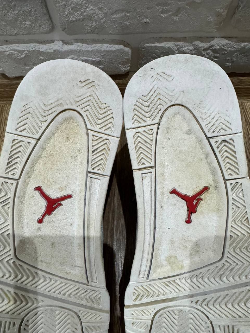 Jordan Brand Nike Air Jordan 4 Retro White Oreo Size US 10.5 / EU 43-44 - 18 Thumbnail