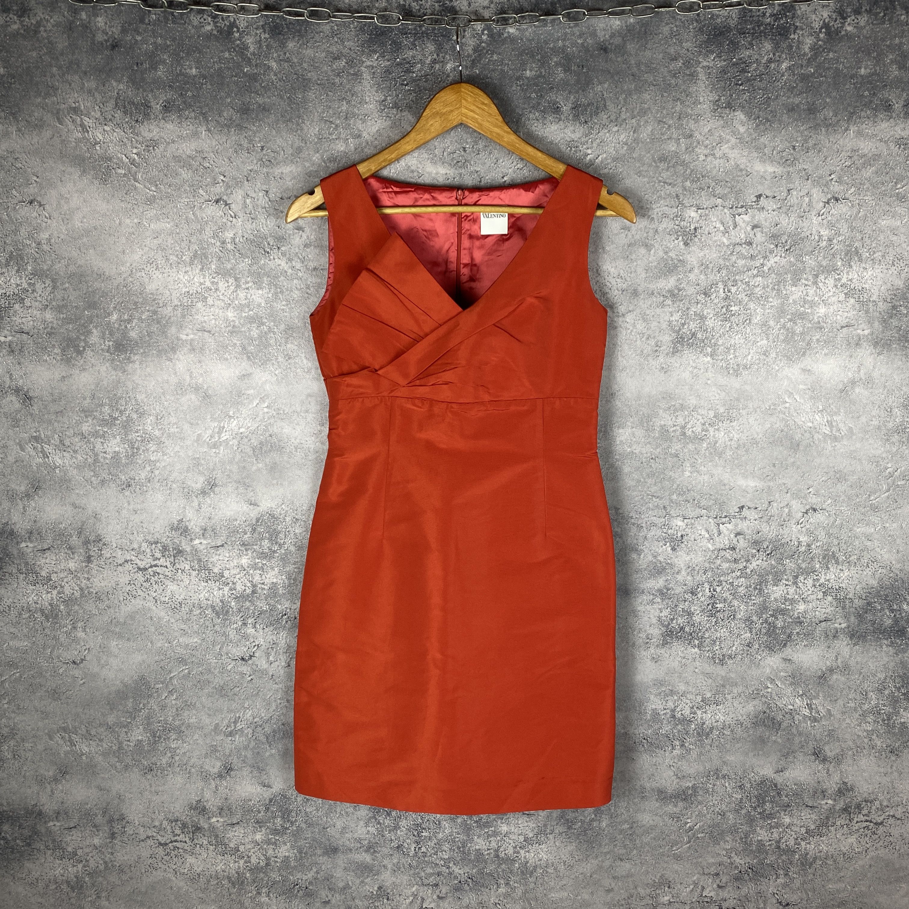 RED Valentino × Vintage Red Valentino Dress Women's Size 40 Red Sleeveless Size S / US 4 / IT 40 - 1 Thumbnail