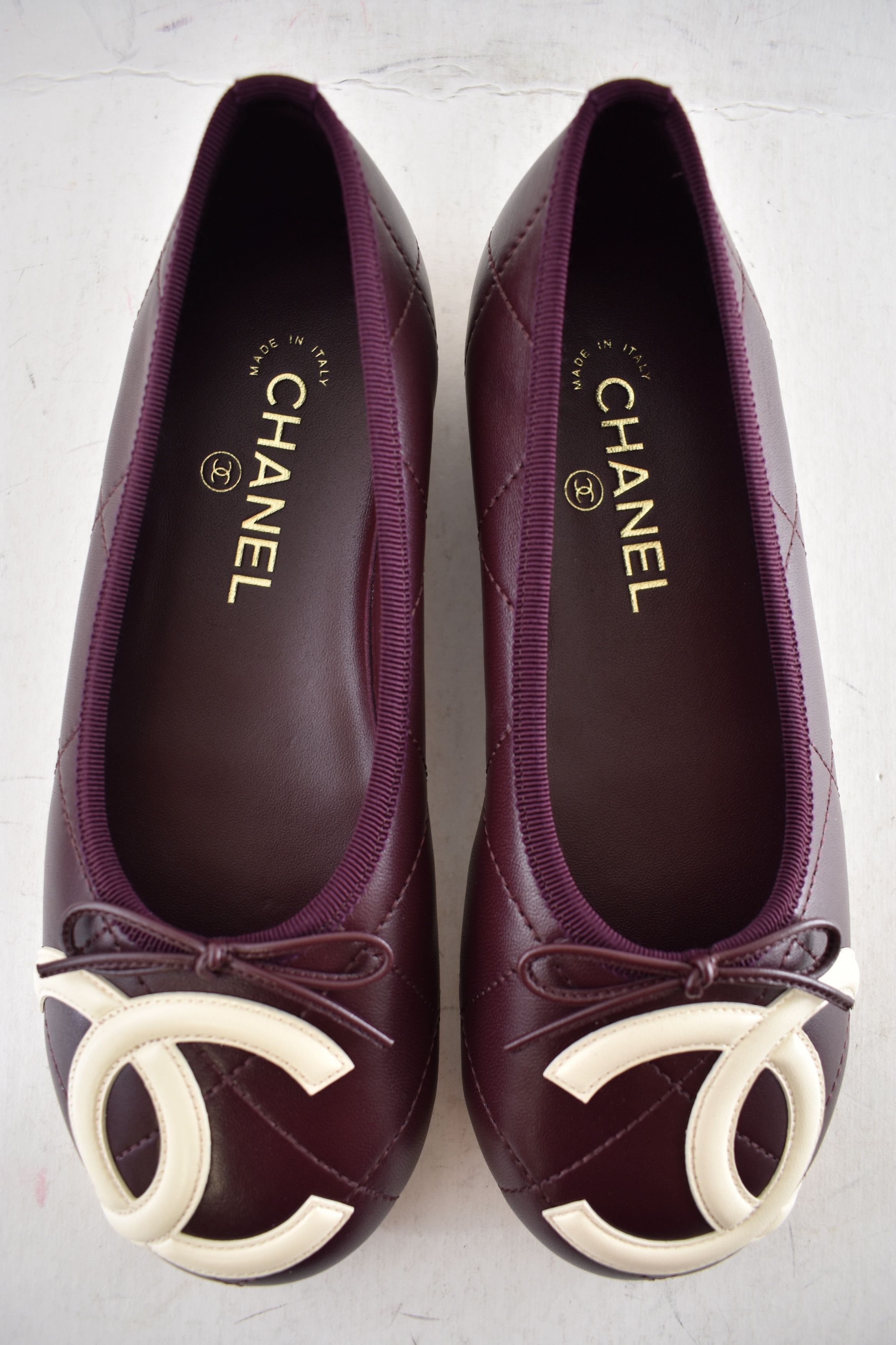 Chanel 26M Coco Beach Cambon Burgundy CC Ballet Ballerina Flat 37.5 Size US 7.5 / IT 37.5 - 2 Thumbnail