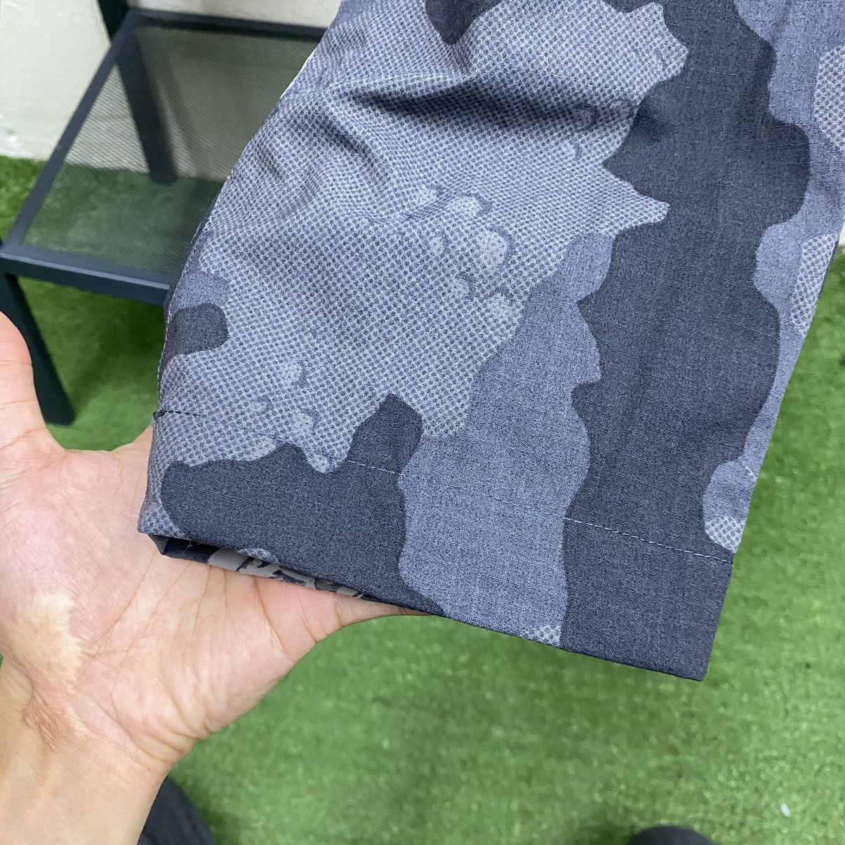 Jun Takahashi Undercover X GU Military UFO Camouflage Cargo Pants Size US 29 - 9 Thumbnail