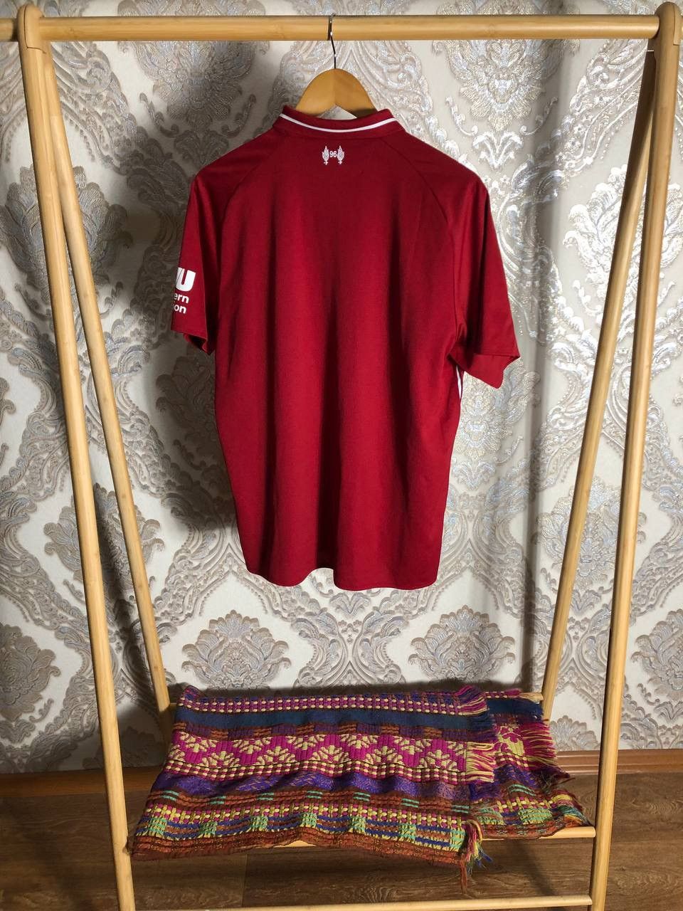 New Balance VINTAGE NEW BALANCE FC LIVERPOOL ENGLAND SOCCER JERSEY RETRO Size US L / EU 52-54 / 3 - 5 Thumbnail