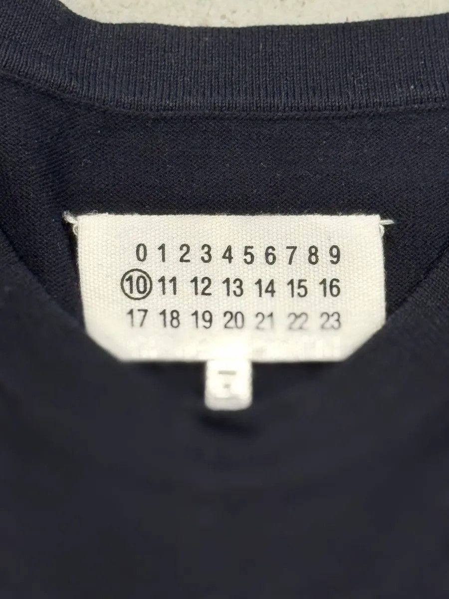 Designer × Maison Margiela × Vintage SS2016 Maison Margiela Navy Lined Signature Sweater Size US L / EU 52-54 / 3 - 6 Thumbnail