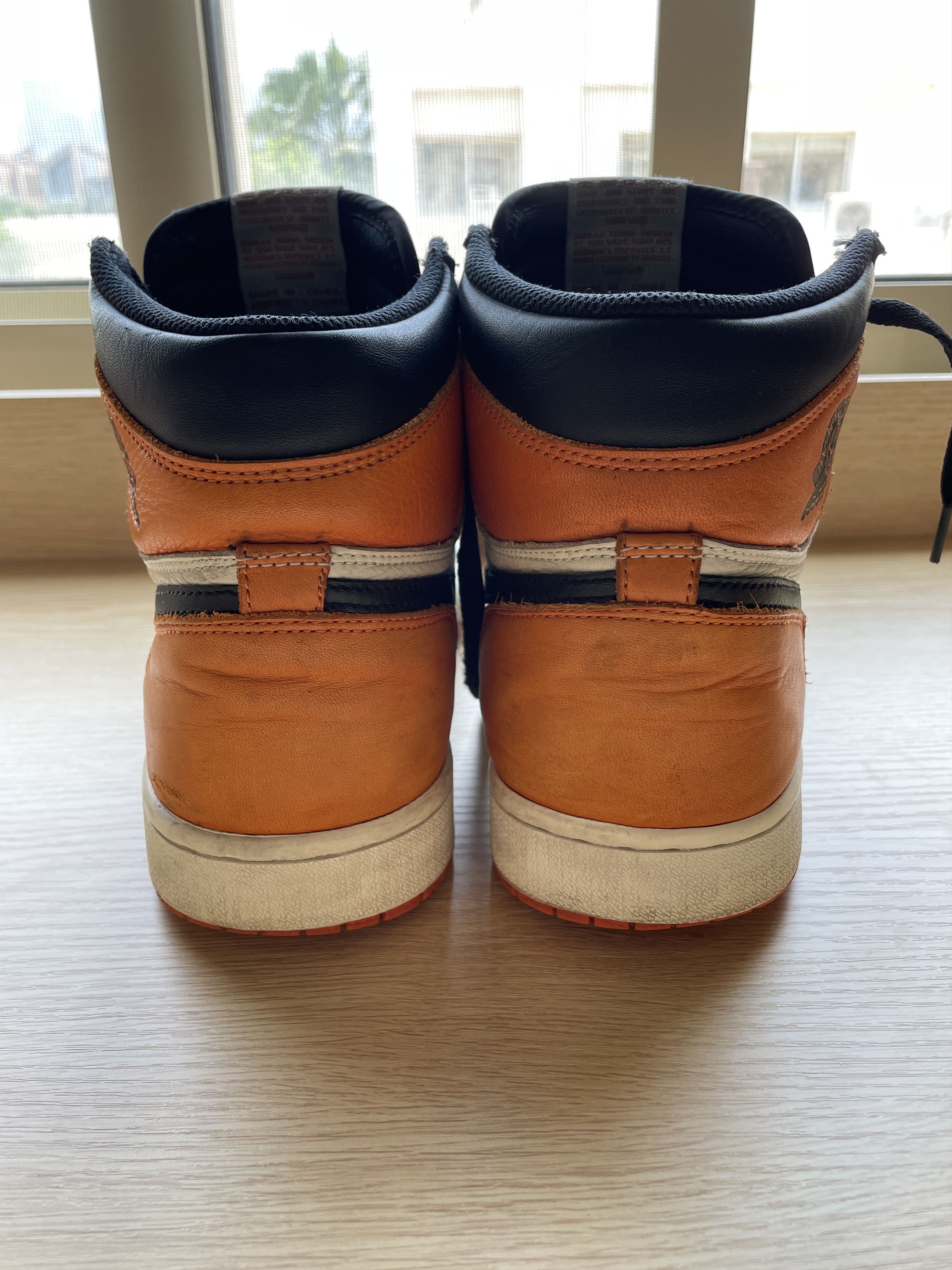 Jordan Brand Air Jordan 1 Retro High OG “Shattered Backboard” 2015 Size US 11 / EU 44 - 12 Thumbnail