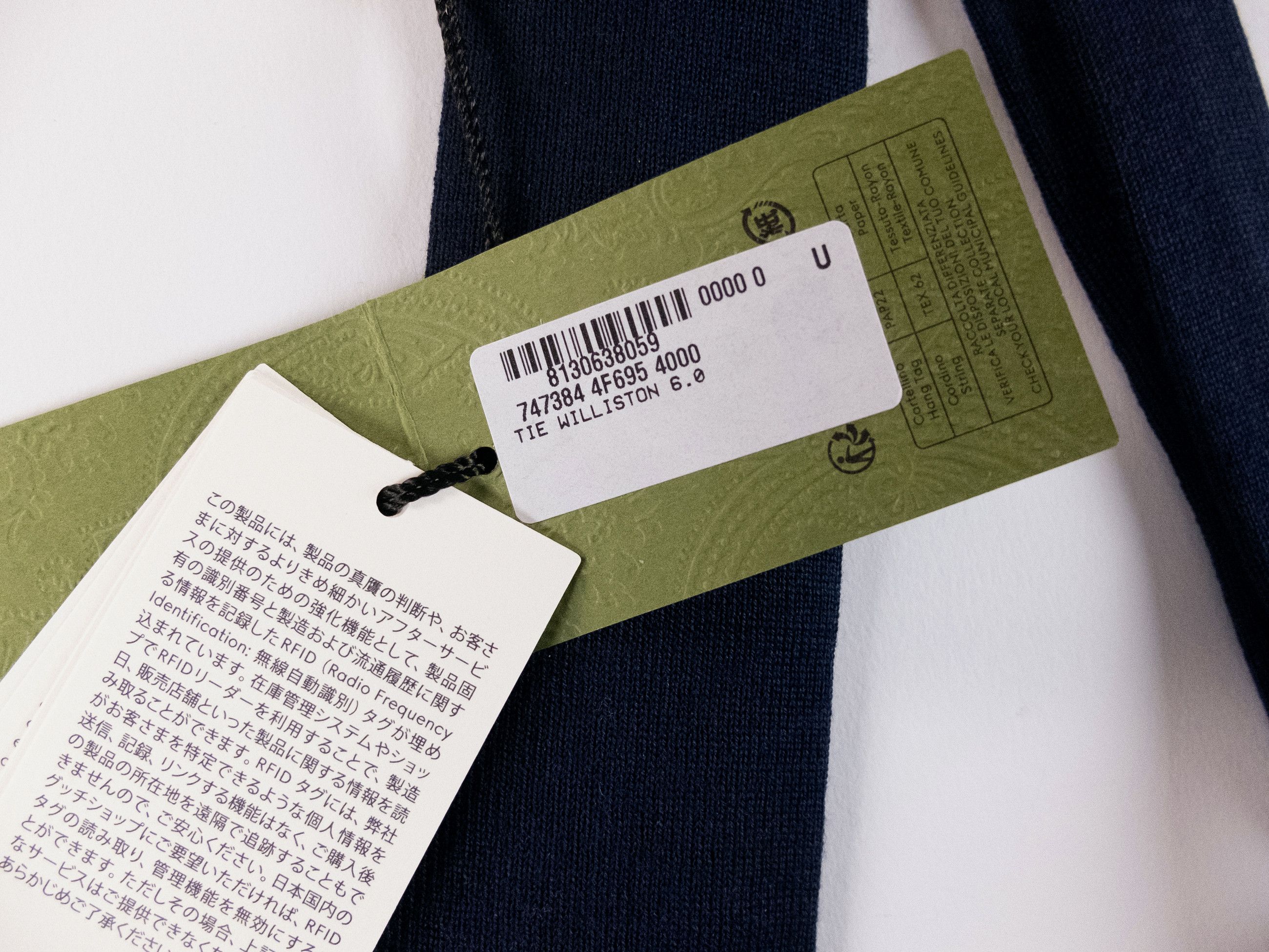 Gucci GUCCI solid navy blue skinny knit wool tie NWT authentic Size ONE SIZE - 3 Thumbnail