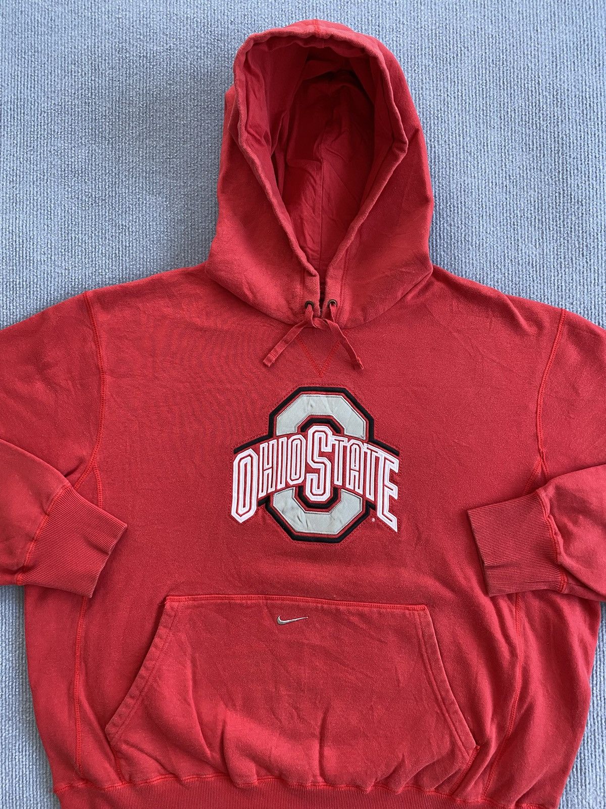 Nike Vintage 00’s Nike Ohio State Center Pocket Swoosh Hoodie✨ Size US XL / EU 56 / 4 - 3 Thumbnail