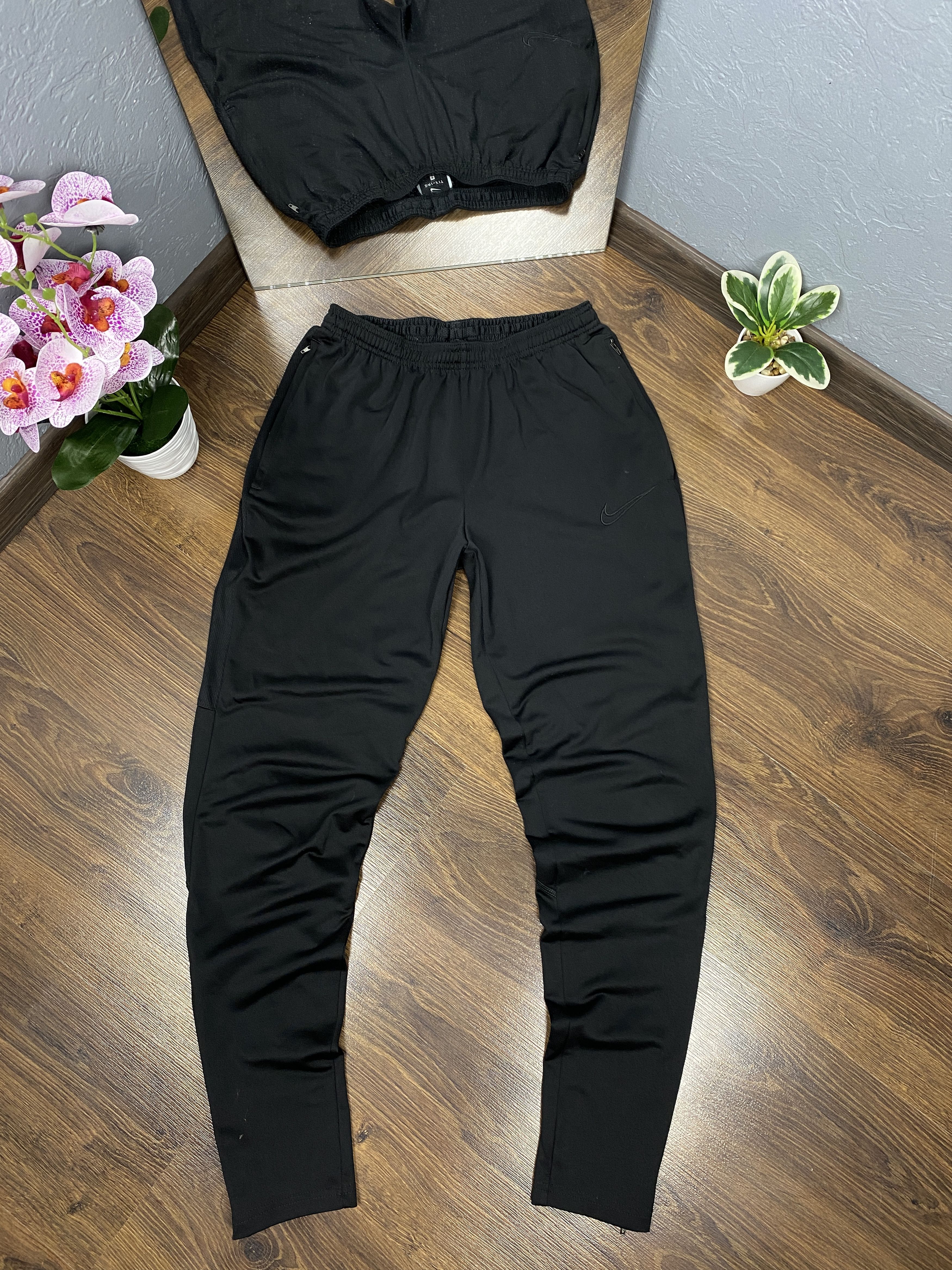 Nike Nike dri fit track pants y2k sweatpants jogger Size US 30 / EU 46 - 1 Thumbnail