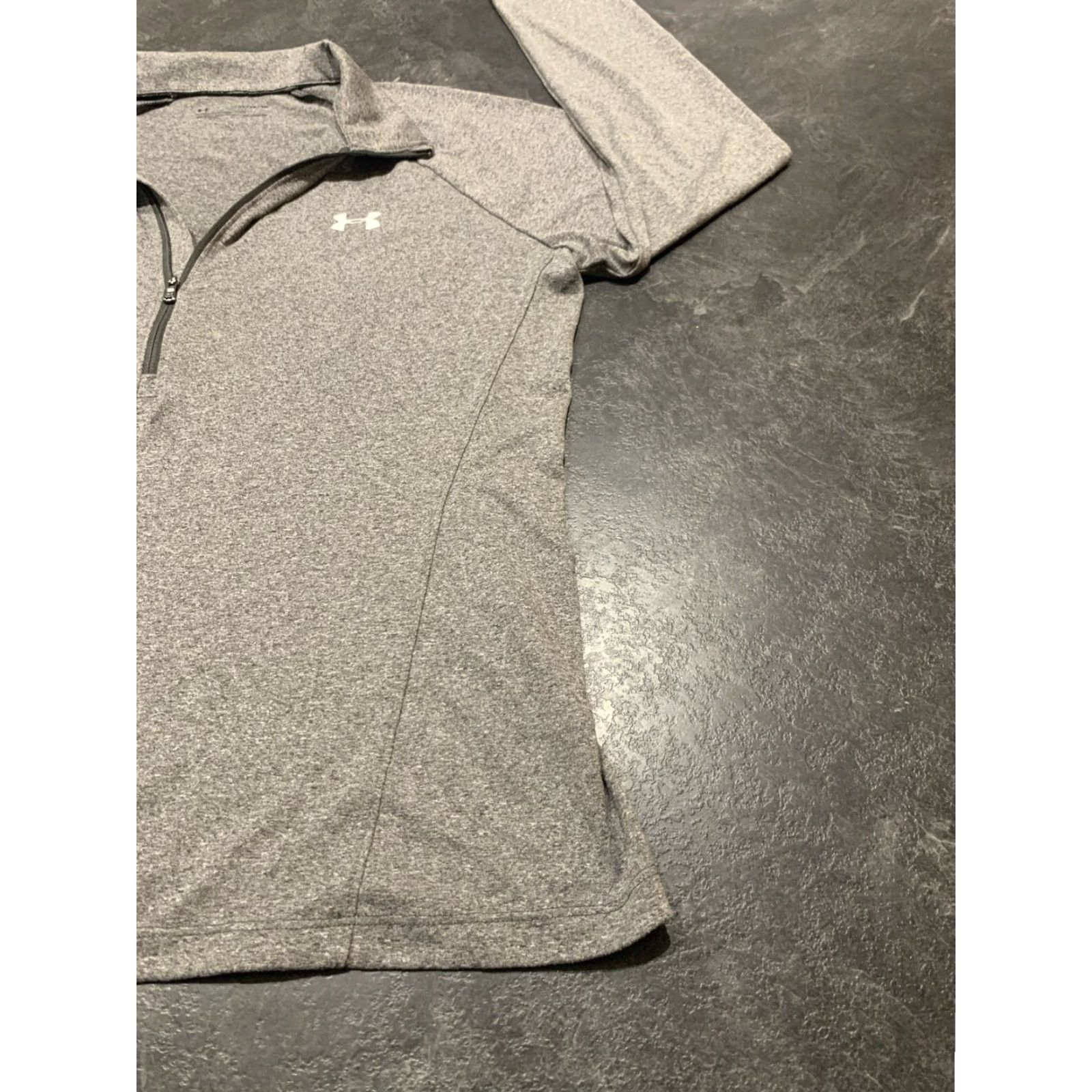 Under Armour VINTAGE Under Armour HeatGear Womens Long Sleeve 1/4 Zip Pullover Top Size XL Gray Activewear Sports Size XL / US 12-14 / IT 48-50 - 2 Thumbnail