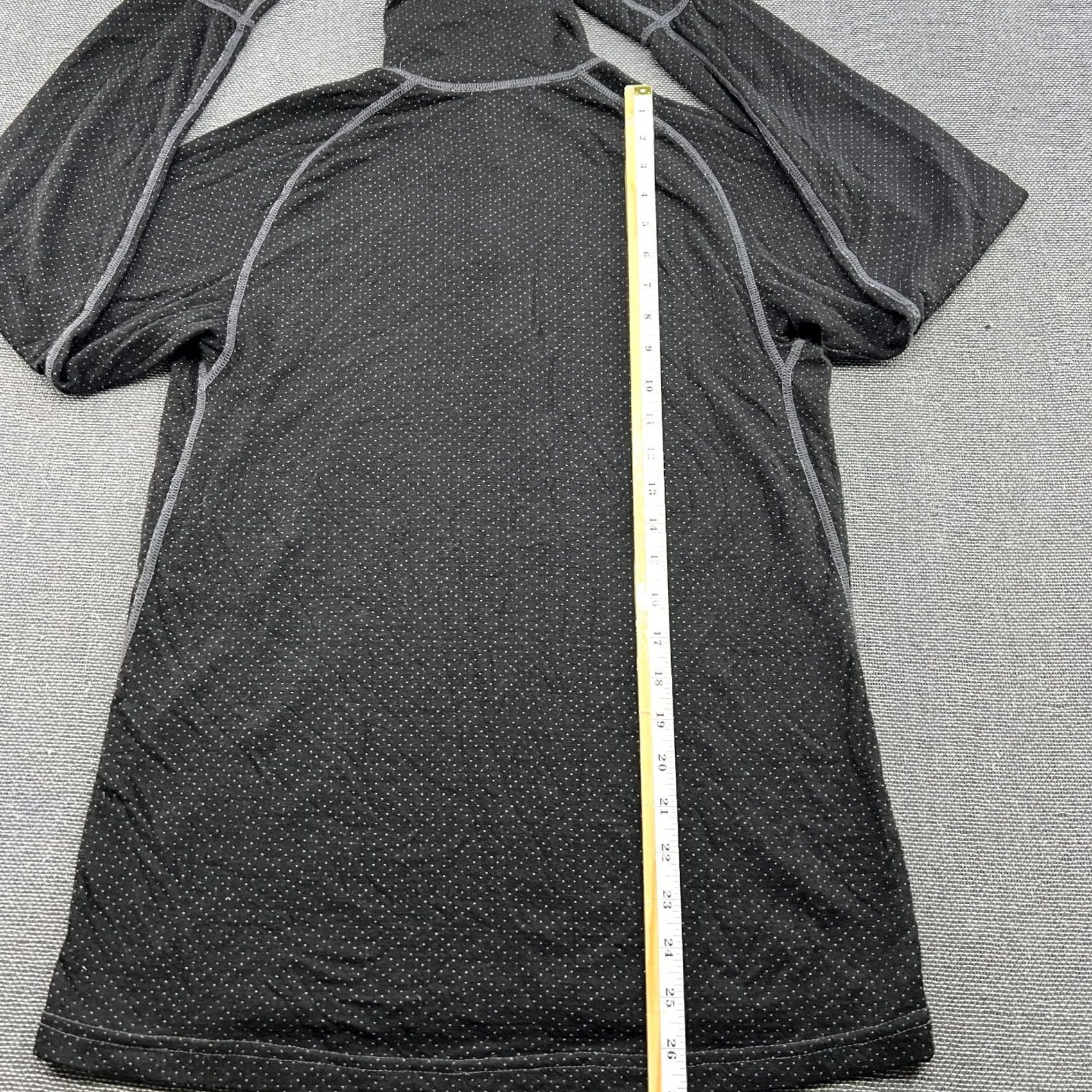 Vintage Devold Base Layer Shirt Mens XL Black Merino Wool Outdoor Hiking Thermo Cool Shirt Stone? Size US XL / EU 56 / 4 - 5 Thumbnail