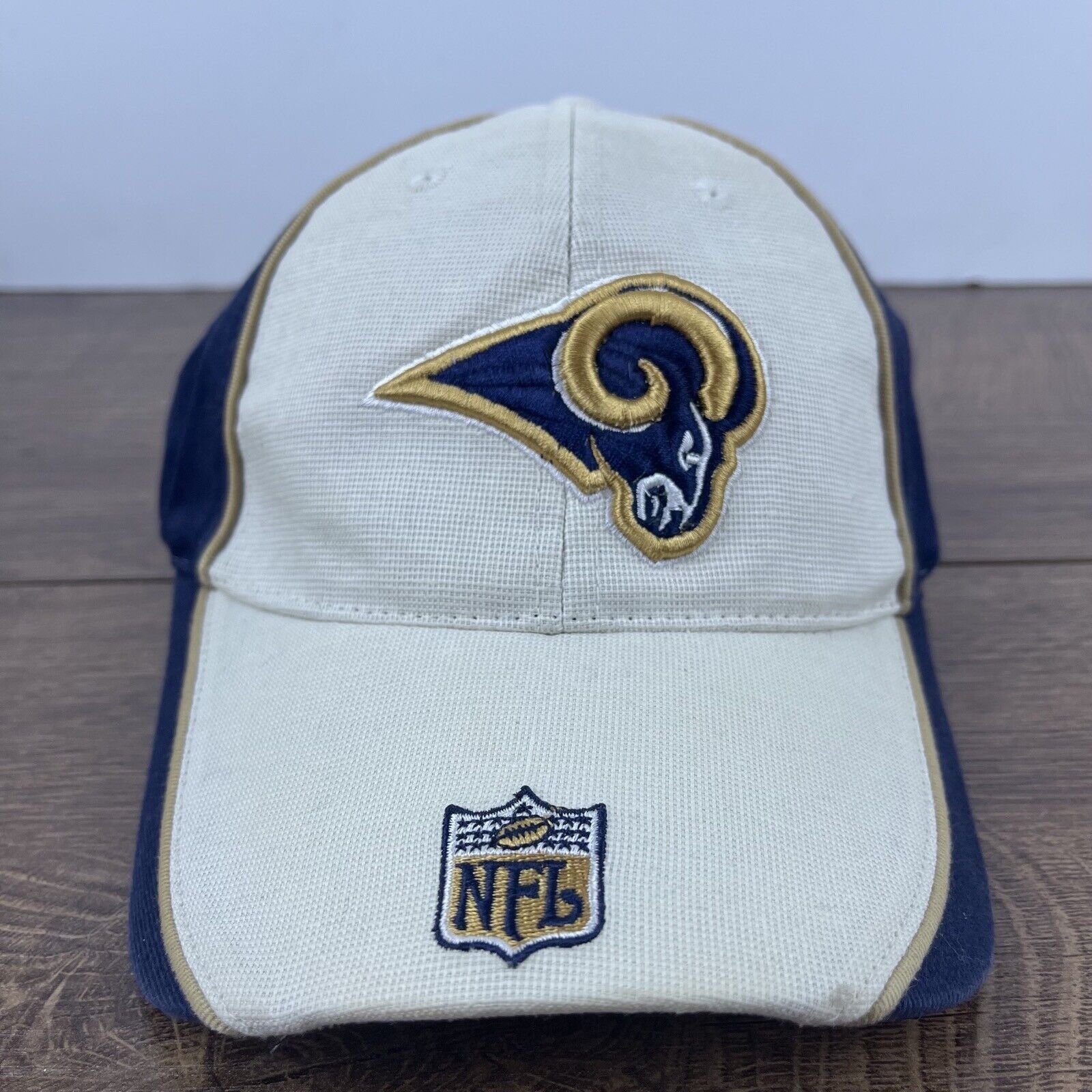 Reebok St Louis Rams NFL Hat Adjustable Hat Reebok White Hat Adjust Size ONE SIZE - 3 Thumbnail