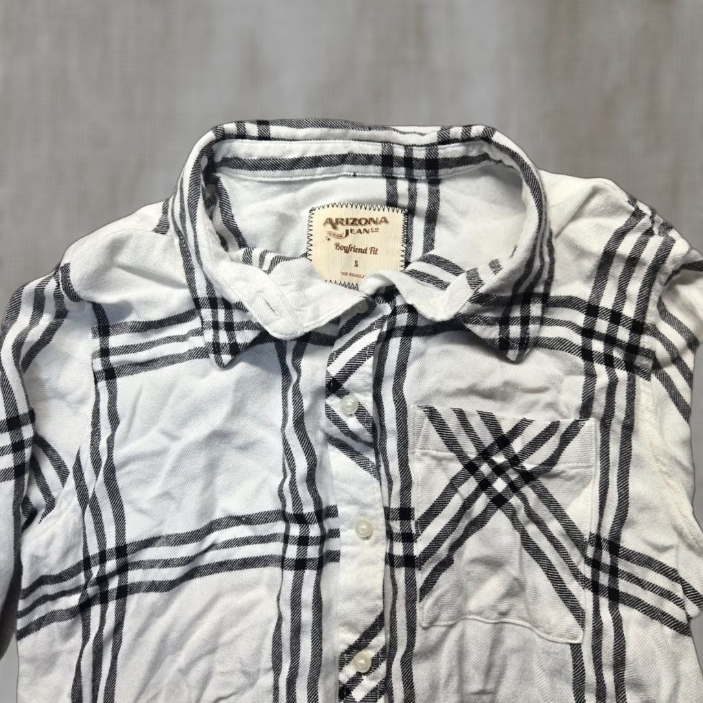 Vintage Arizona Jeans Button-Up Shirt White Women's S Small Flannel Plaid Long Sleeve Casual 90s Grunge Retro Easy Care Cotton Rayon Fall Spring Winter Size S / US 4 / IT 40 - 1 Thumbnail
