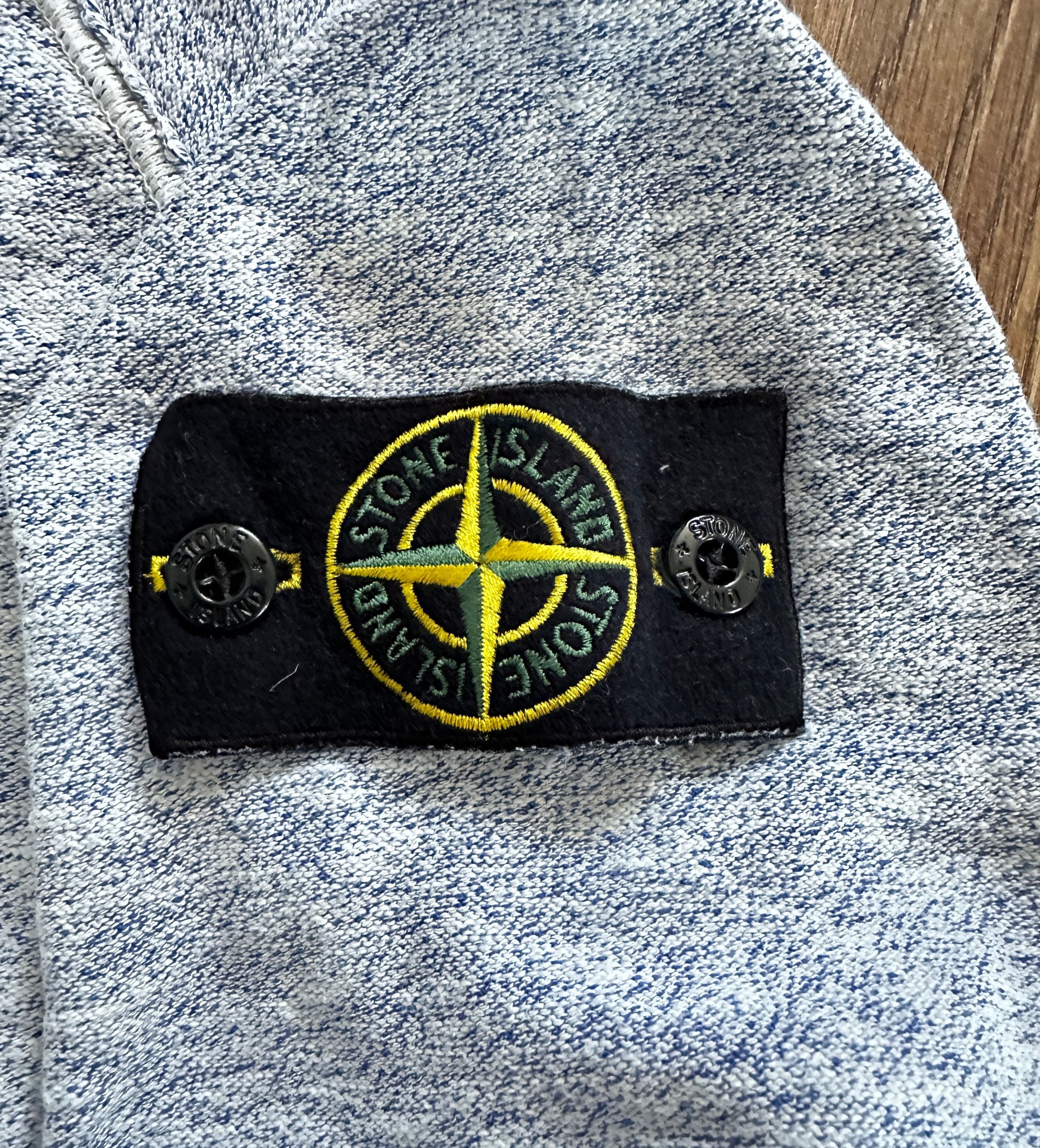 Stone Island Stone Island Crewneck Sweatshirt Size M Gray Casual Clothing Size US M / EU 48-50 / 2 - 24 Thumbnail
