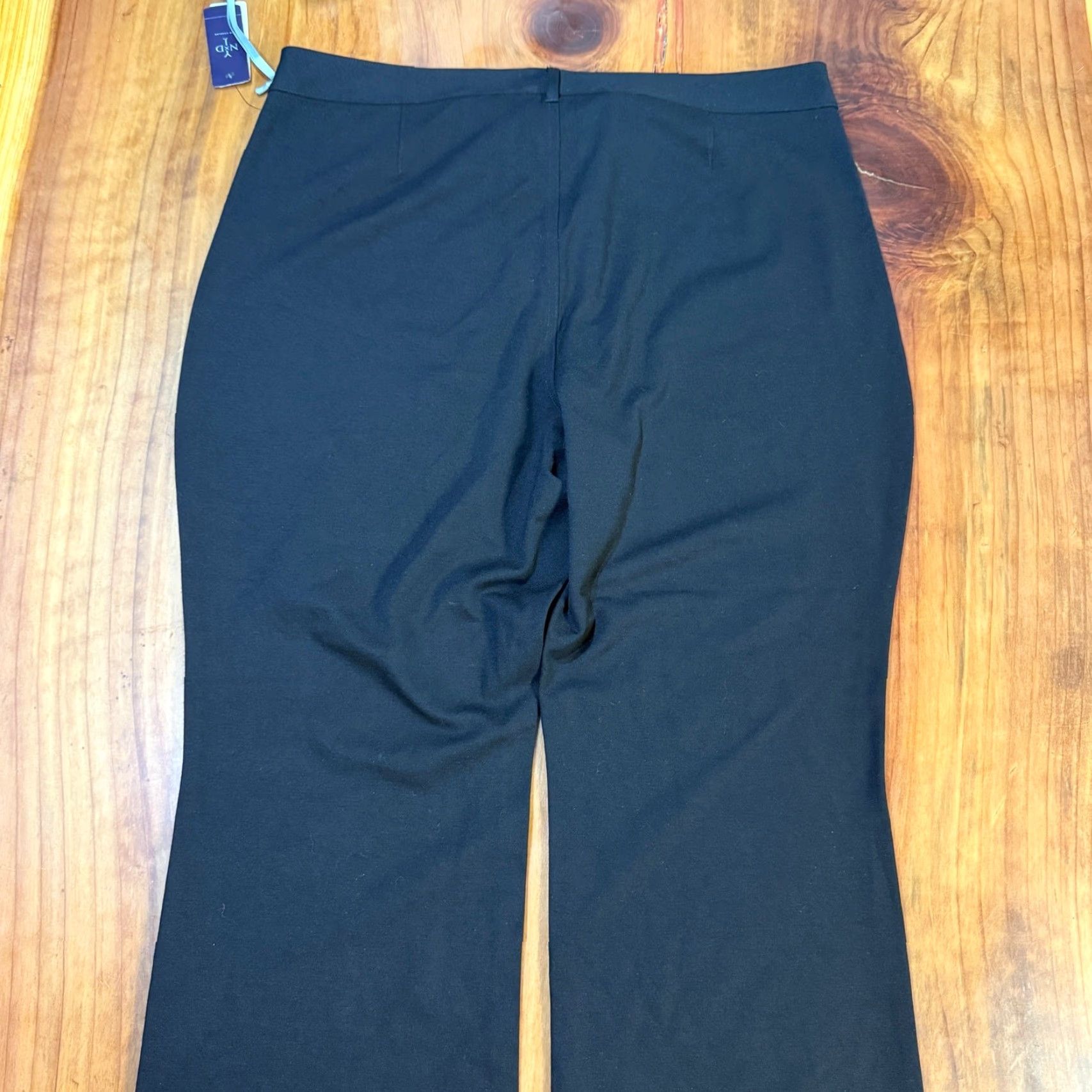NYDJ NYDJ Womens Pants 18W Isabella Trouser Stretch Ponte Knit Bootcut Pull on G1 Black 18W Mens? Size 40" / US 18 - 8 Thumbnail