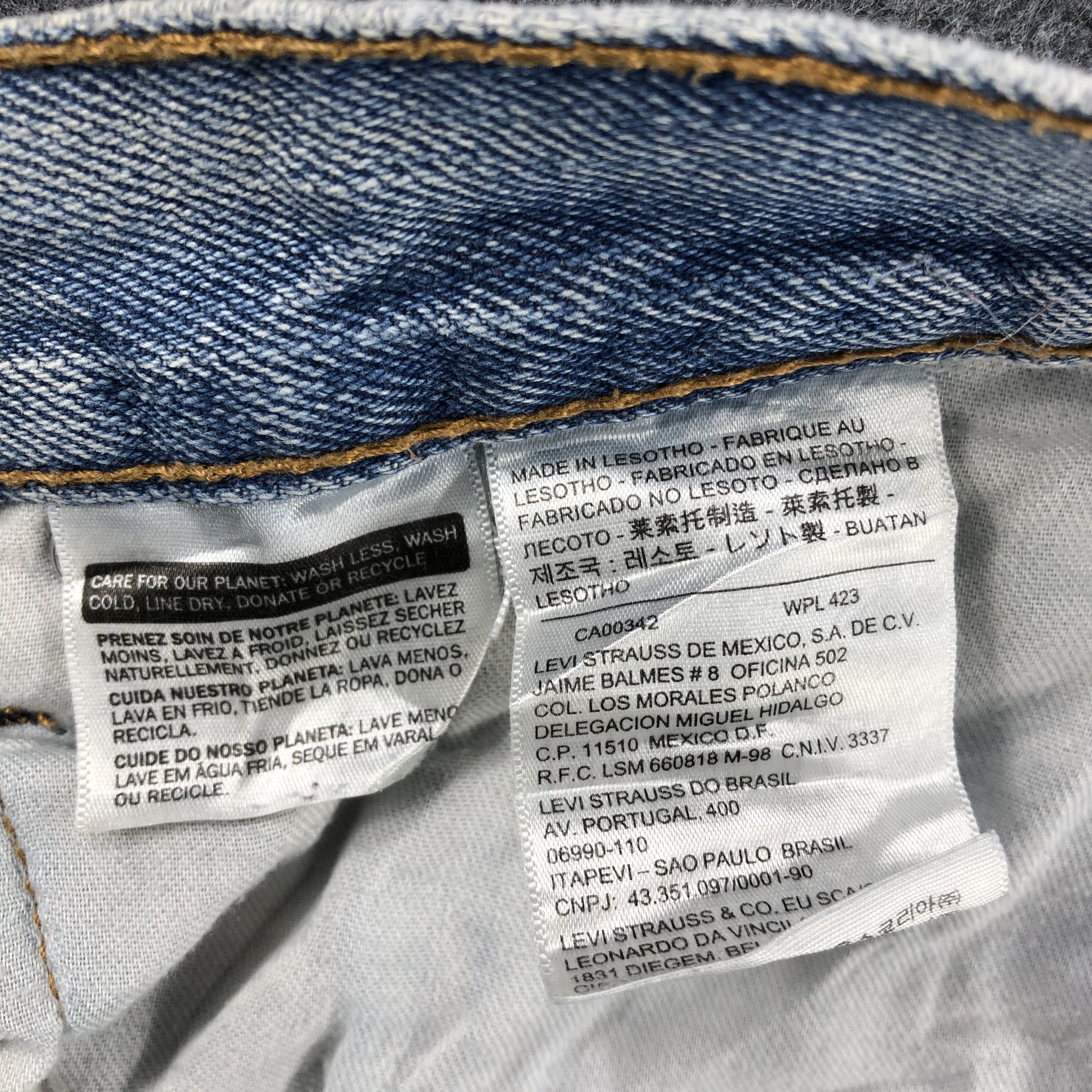 Levi's Vintage Light Wash Levis 550 Jeans-J2098 Size US 36 / EU 52 - 13 Thumbnail