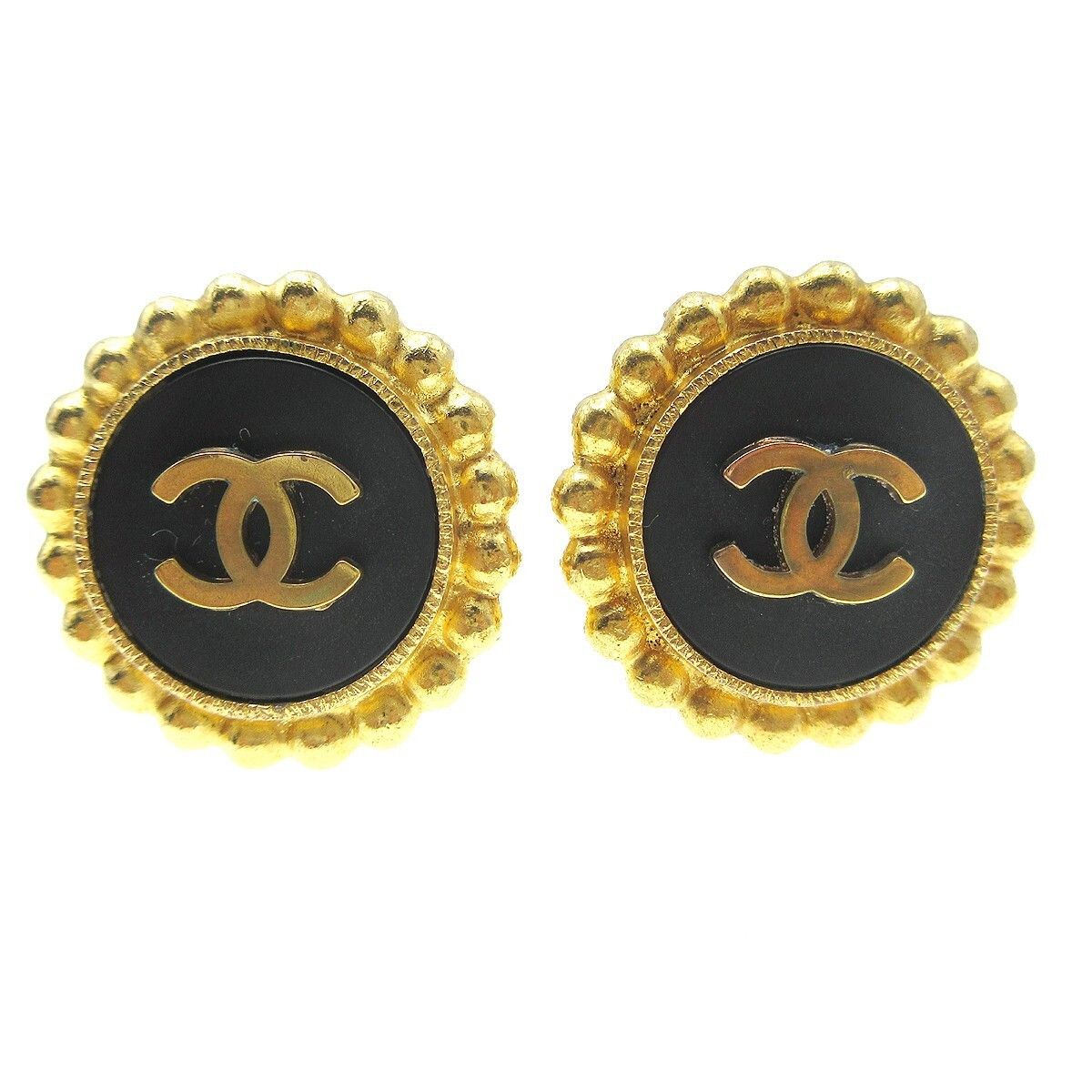 Chanel Chanel CC Round Stud Metal and Enamel Size ONE SIZE - 1 Thumbnail