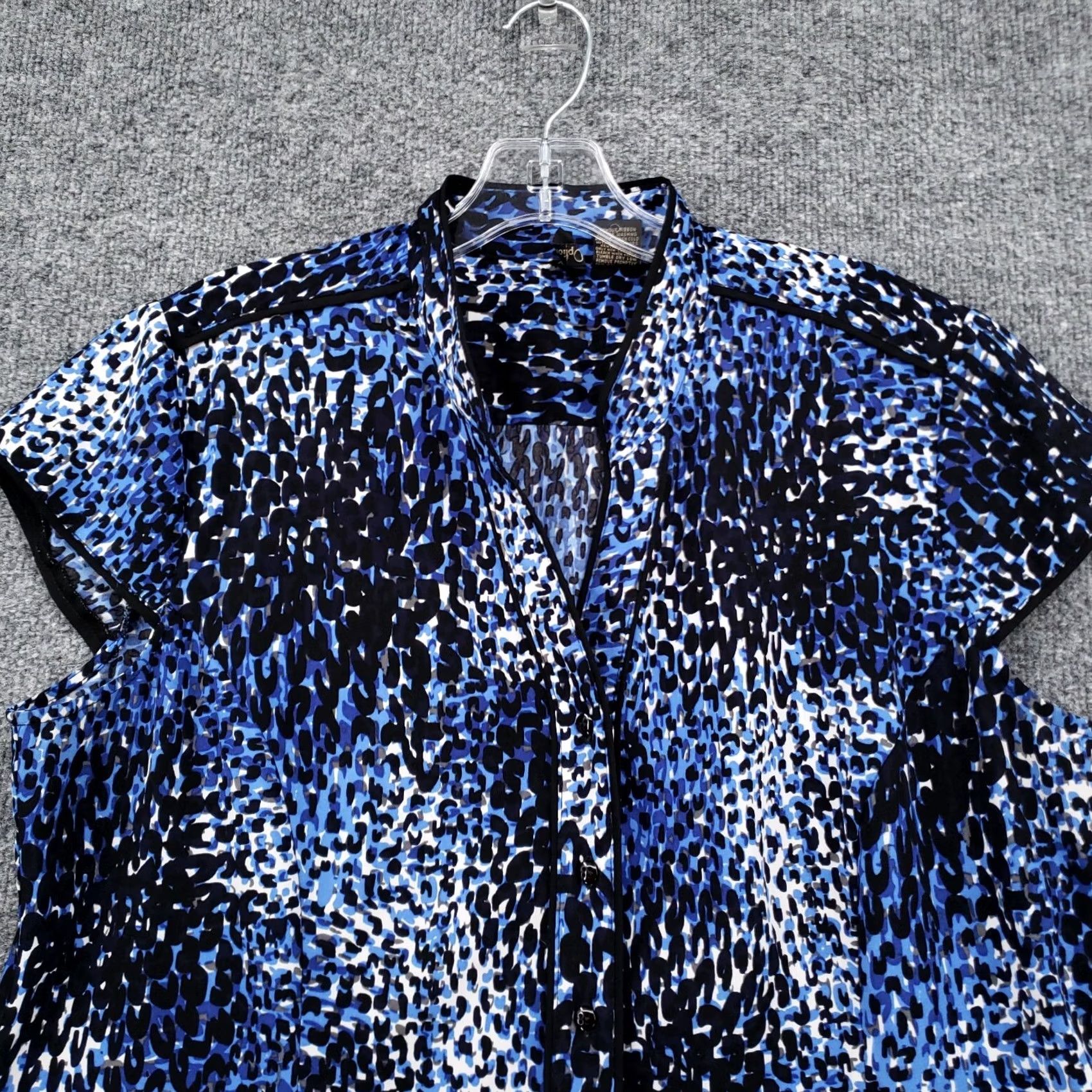 Vintage Nue Options Shirt Womens XL Blue Button Up Leopard Collared Sleeveless Polyester Size XL / US 12-14 / IT 48-50 - 2 Thumbnail