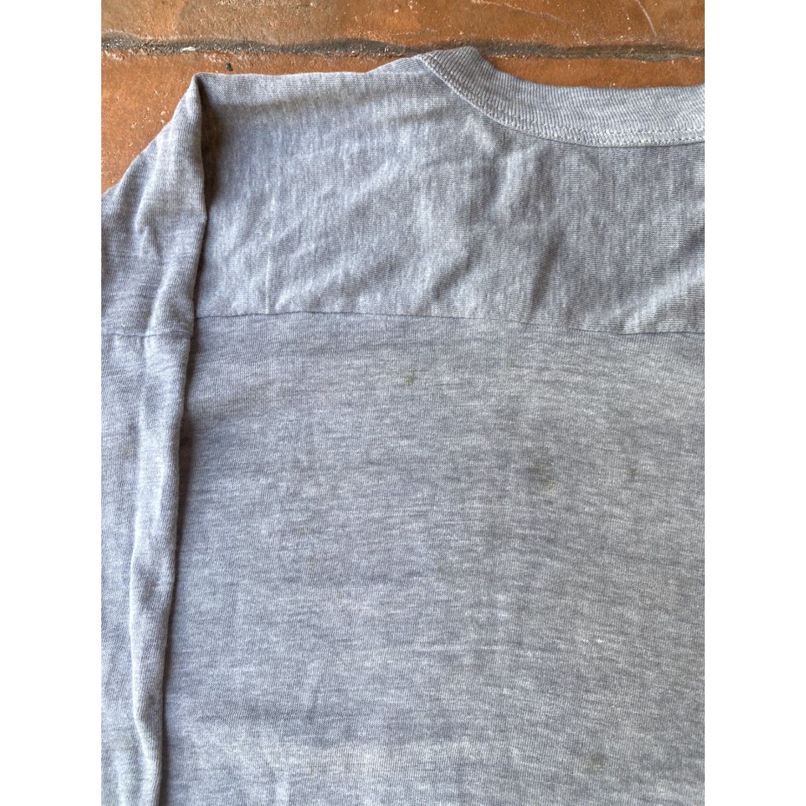 Vintage VINTAGE 1984 Gator Nationals NHRA Gainesville Drag Racing Raglan T Shirt XL Mens Gray Cotton Logo Size US XL / EU 56 / 4 - 5 Thumbnail