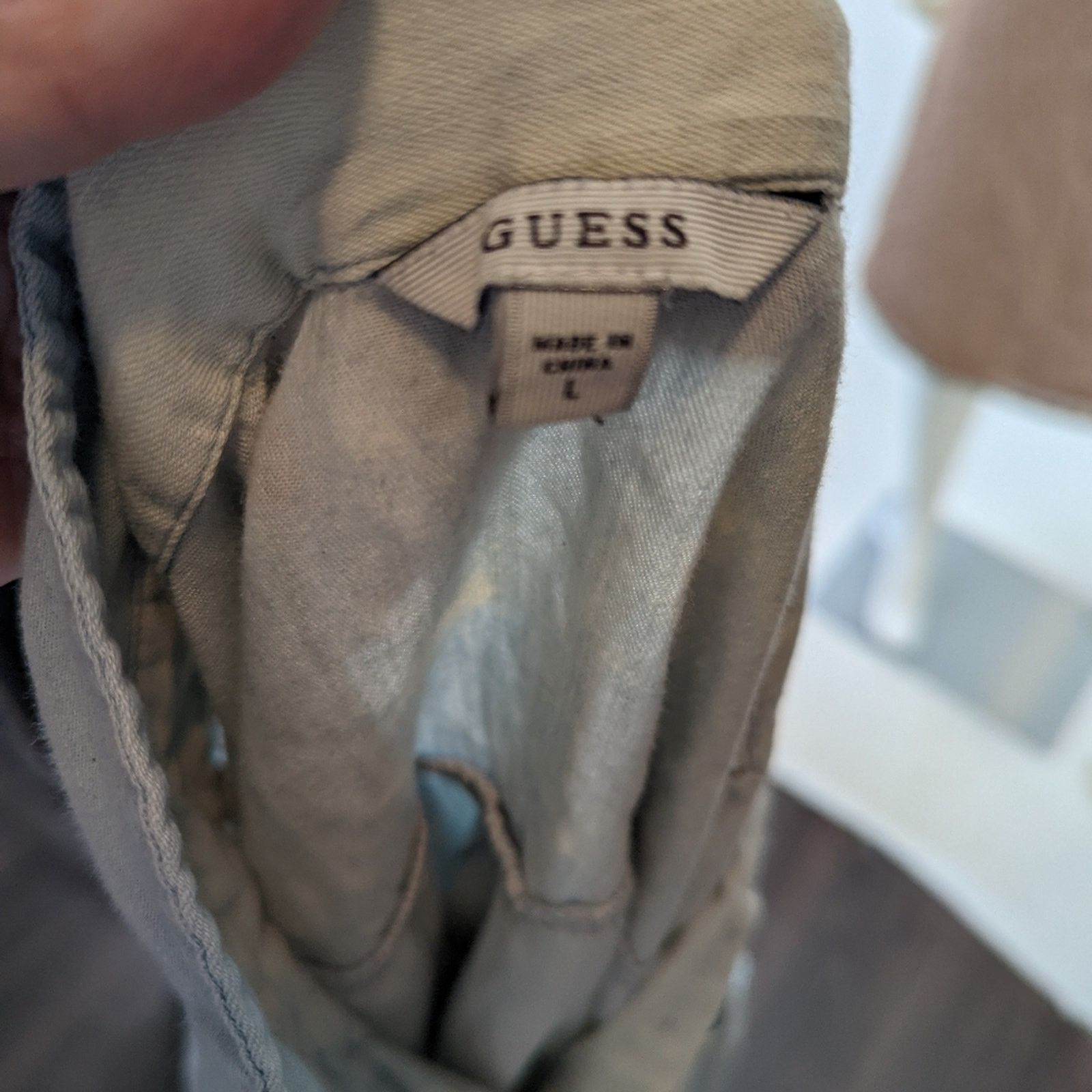 Guess Guess Acid Washed Button Front Jean Shirt L Size L / US 10 / IT 46 - 6 Thumbnail