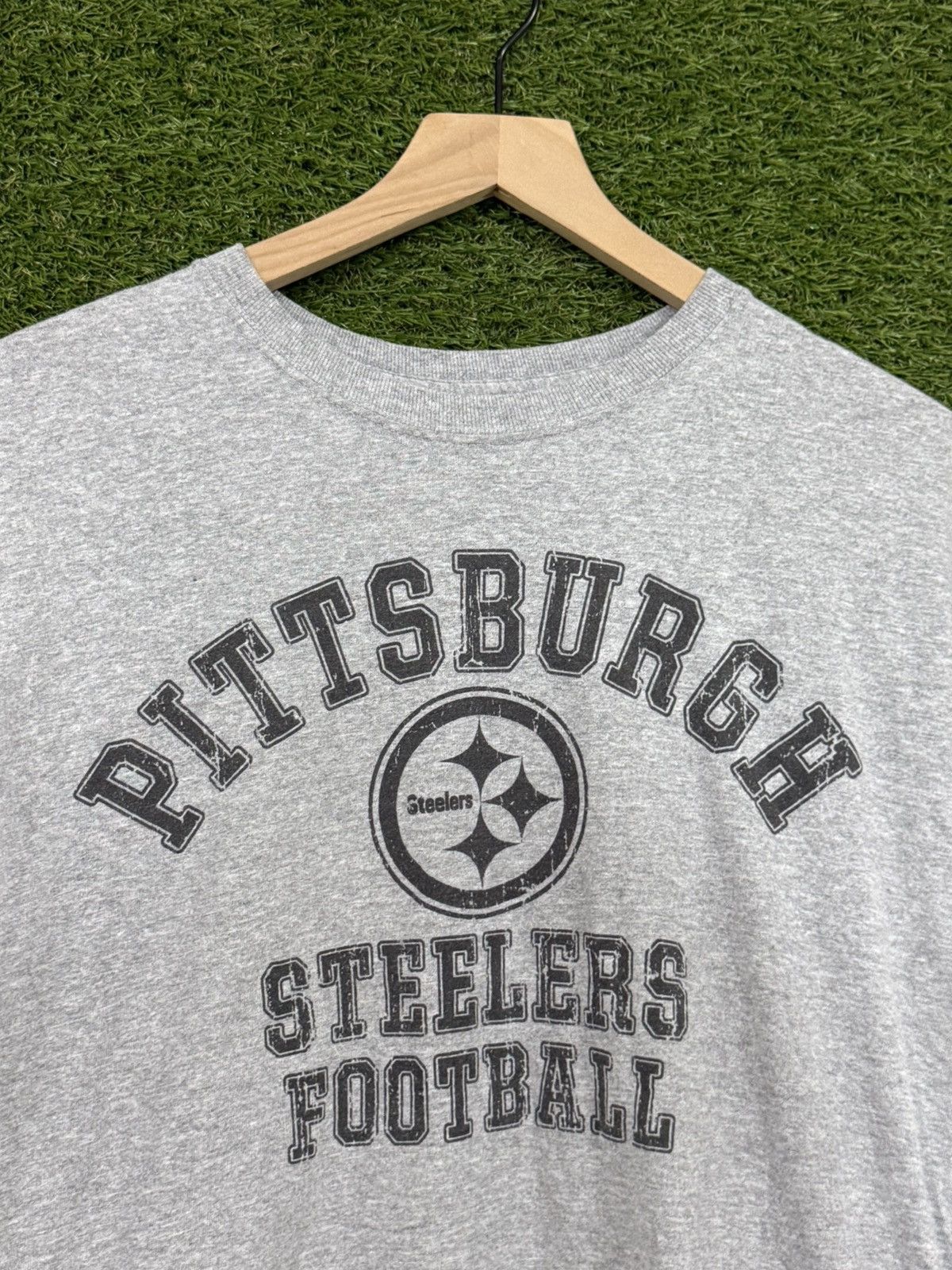 NFL Pittsburgh Steelers Football Grey Logo Tee Medium 90s Size US M / EU 48-50 / 2 - 2 Thumbnail
