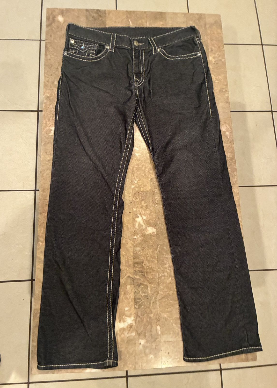 True Religion True Religion Jeans Size 38 With White Stitching & 5 Pockets Size US 38 / EU 54 - 1 Thumbnail