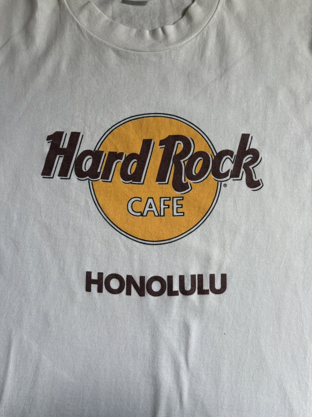 Hard Rock Cafe Hard Rock Cafe Honolulu tee Size US M / EU 48-50 / 2 - 2 Thumbnail