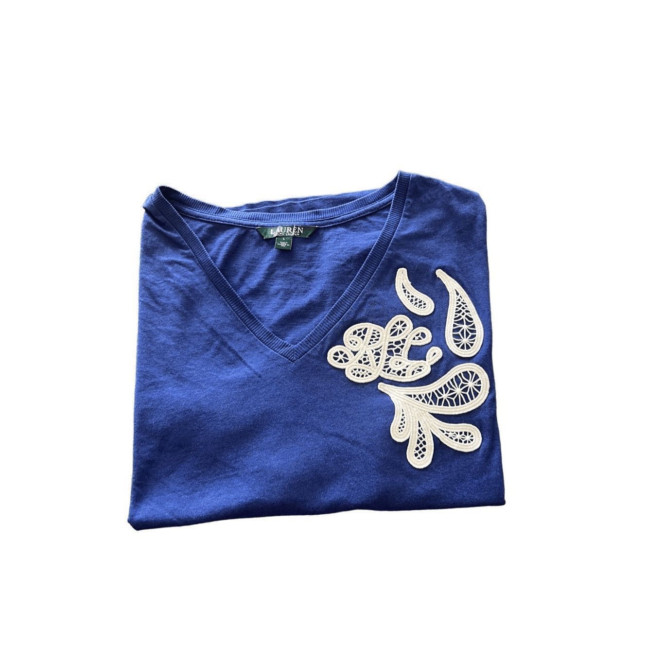 Ralph Lauren Lauren Ralph Lauren Lace-Patch V-Neck TShirt size Large Size L / US 10 / IT 46 - 2 Thumbnail