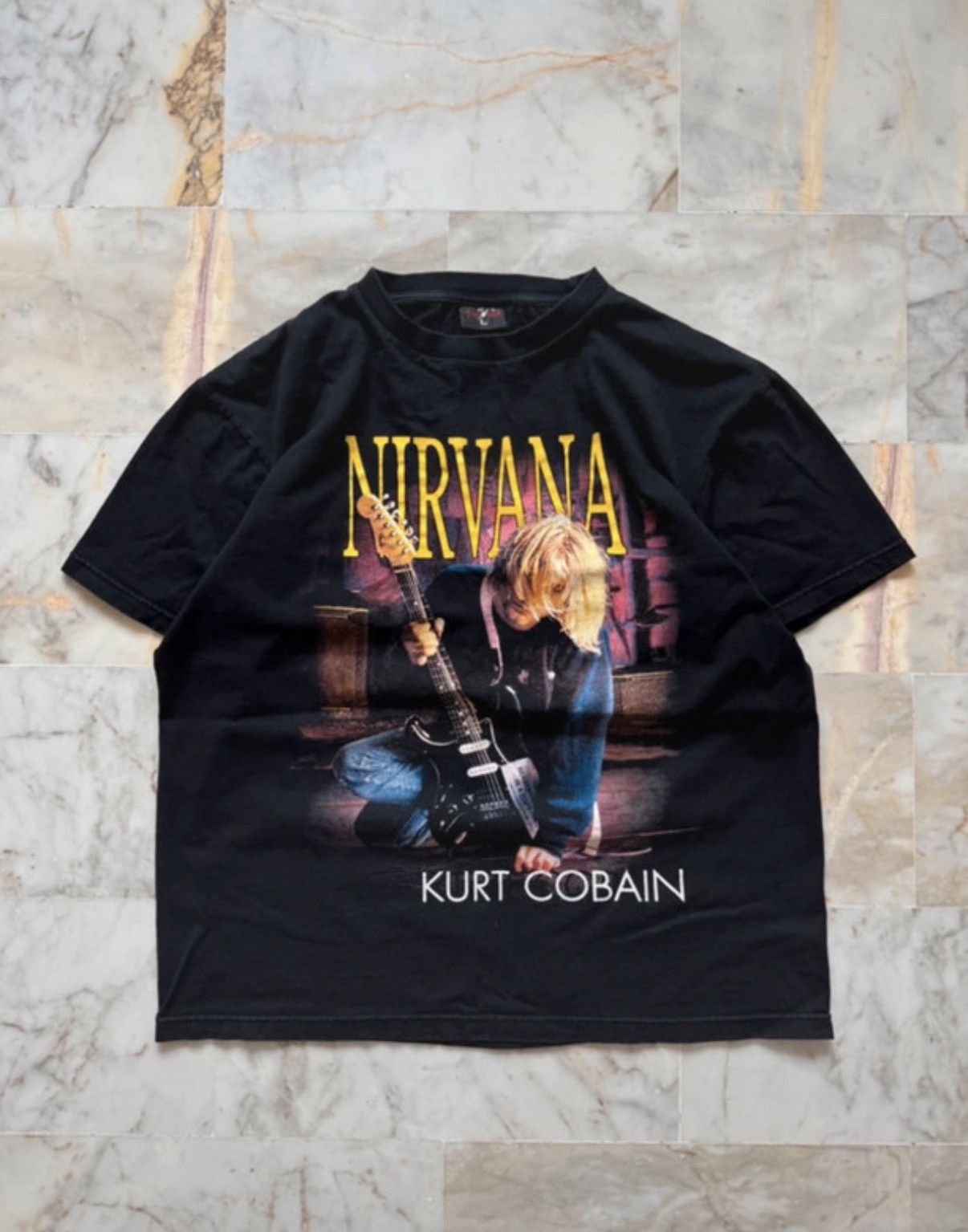 Vintage Vintage Kurt Cobain T-shirt Size US L / EU 52-54 / 3 - 1 Thumbnail