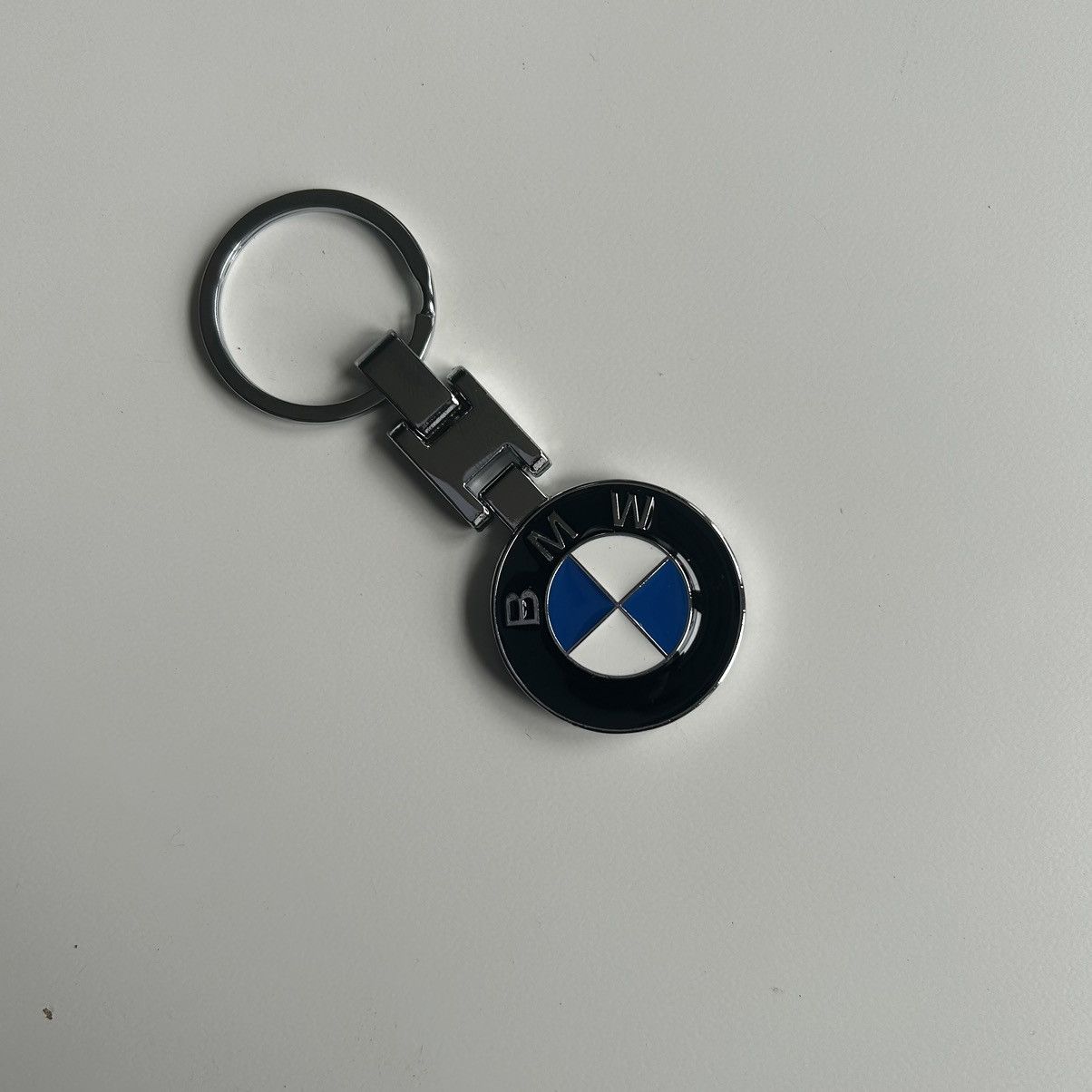 BMW × Japanese Brand Vintage Y2K 2000s style BMW emblem key fob skate keychain Size ONE SIZE - 1 Thumbnail